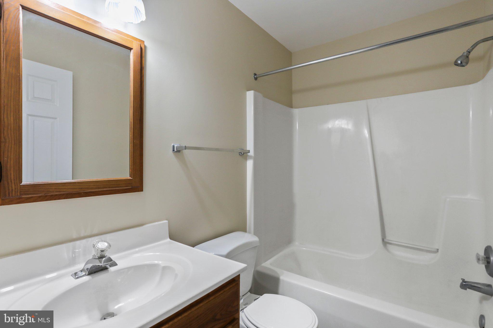 VAN LEAR MANOR - Residential