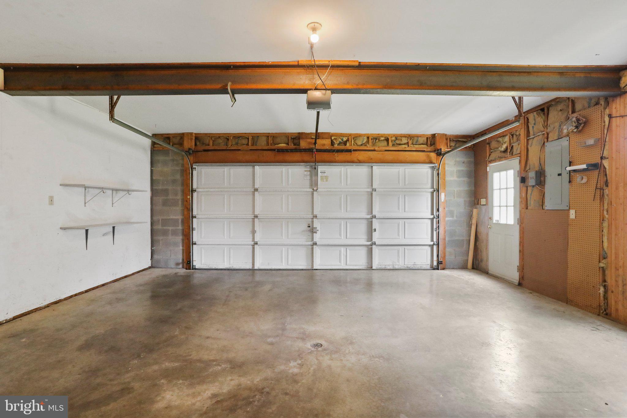 VAN LEAR MANOR - Residential