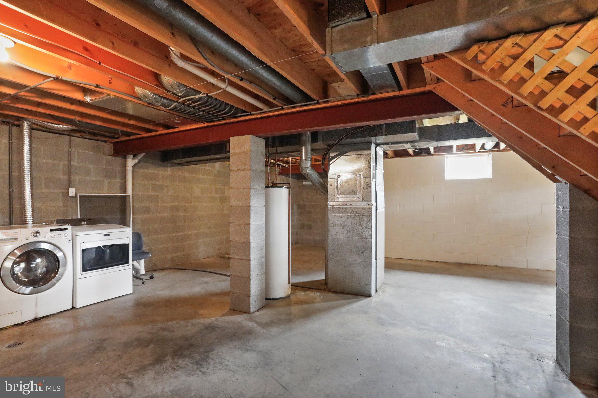 VAN LEAR MANOR - Residential