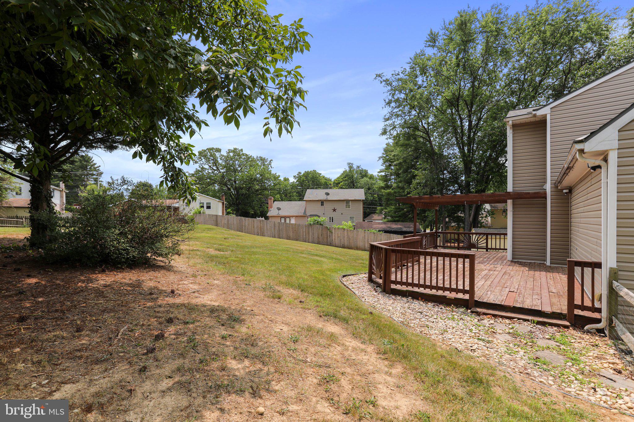 VAN LEAR MANOR - Residential