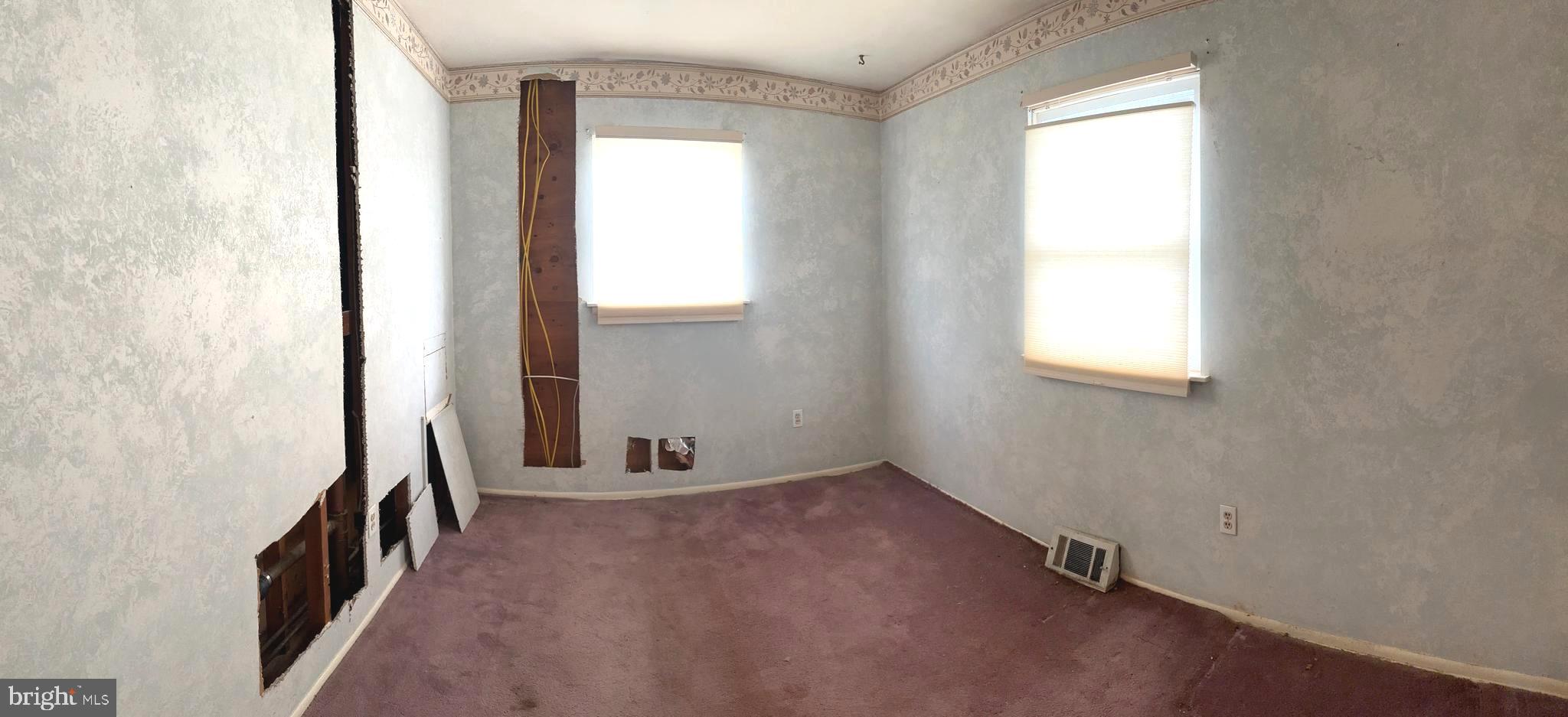 SUBURBIA - Residential