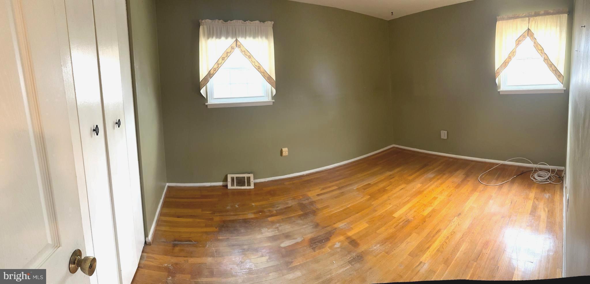 SUBURBIA - Residential