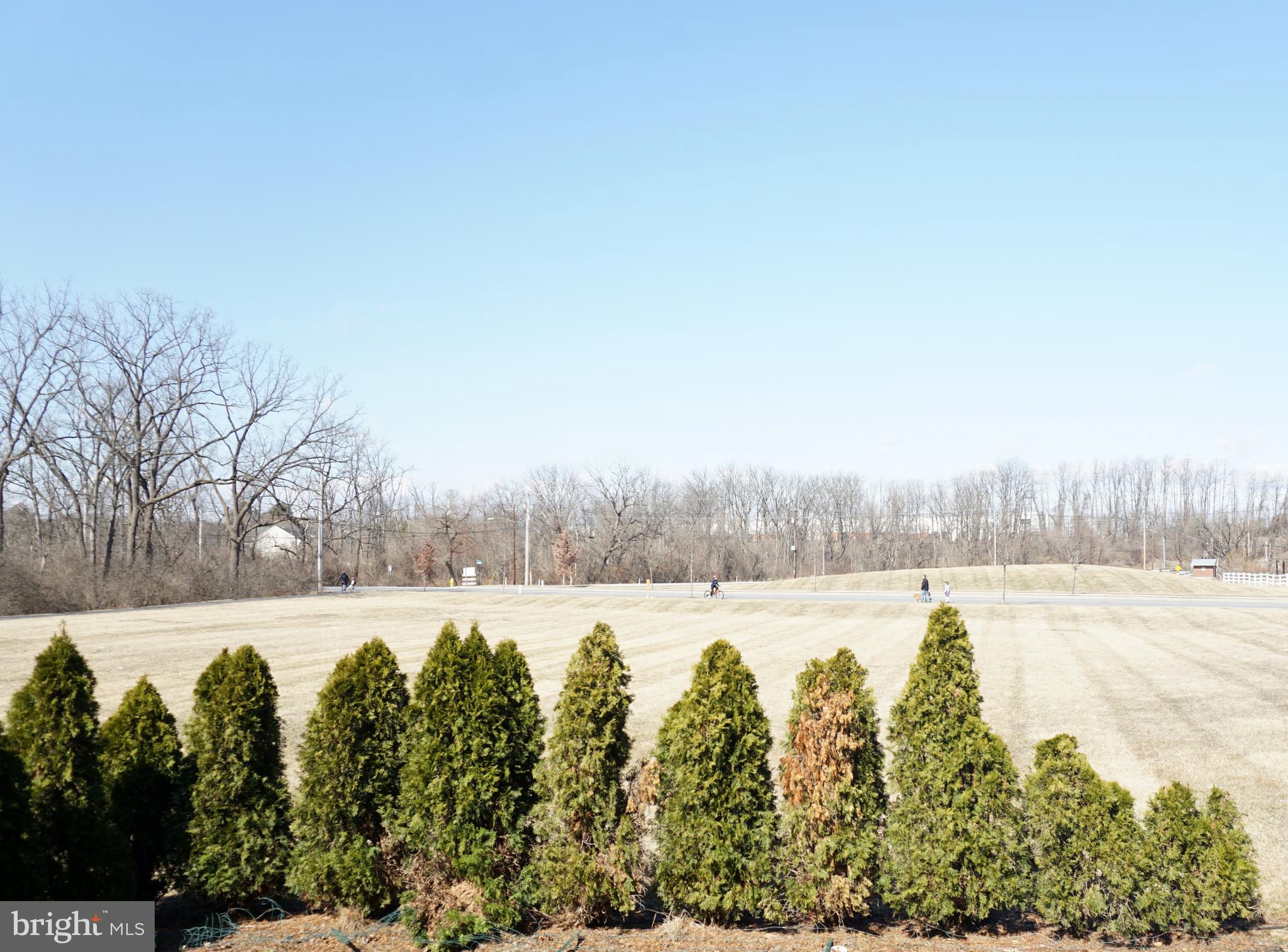 HILLS AT LOCK RIDGE - Residential