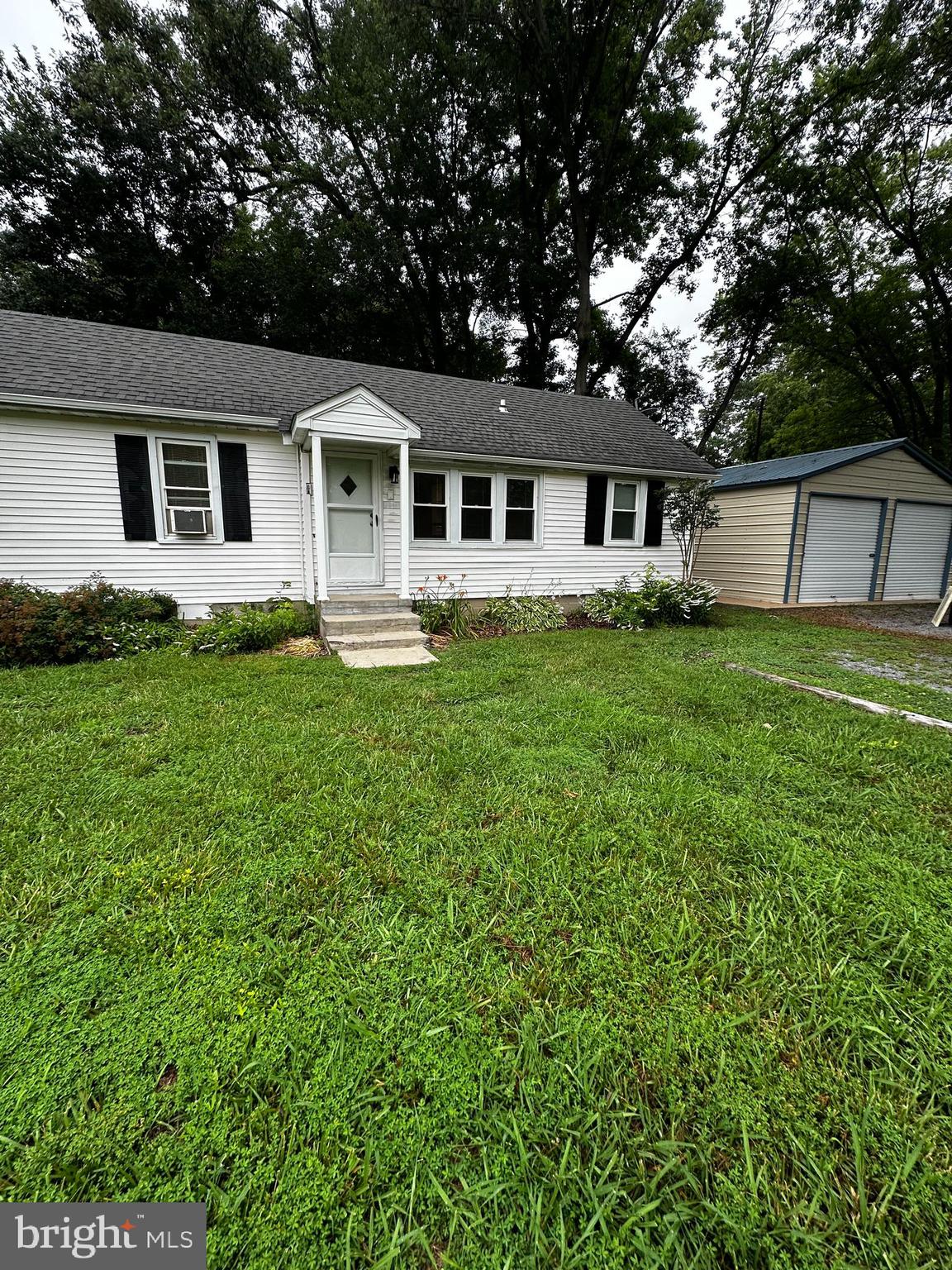 6141 MAIN STREET