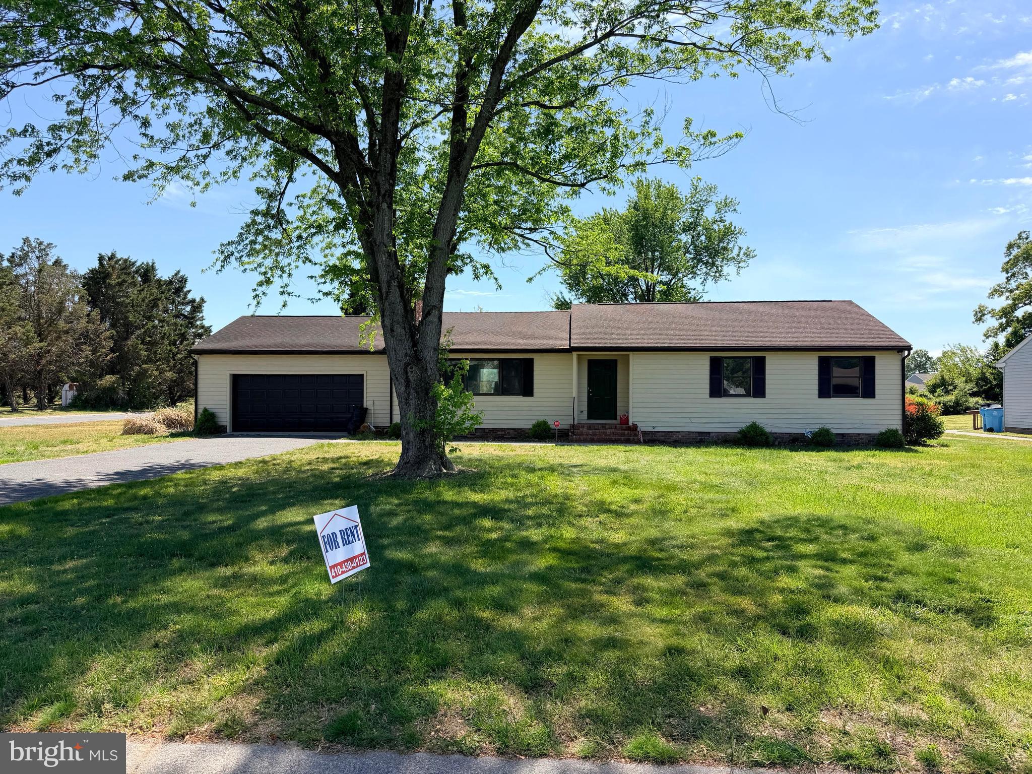 1122 NEVINS PLACE