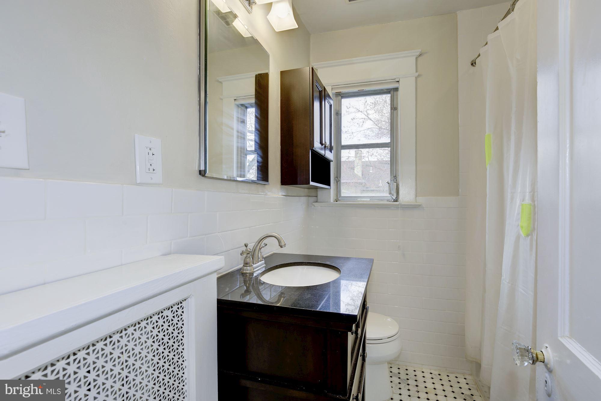 CHEVY CHASE - Residential Lease