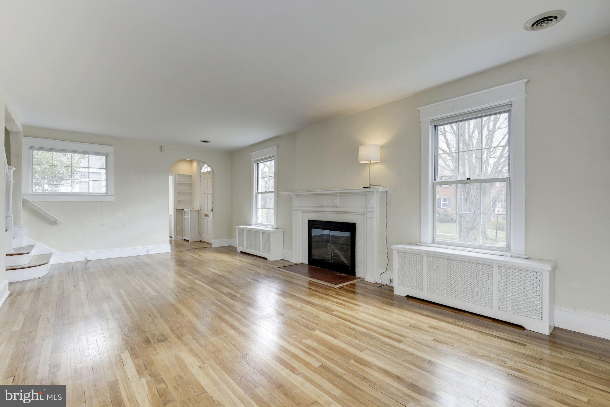 CHEVY CHASE - Residential Lease