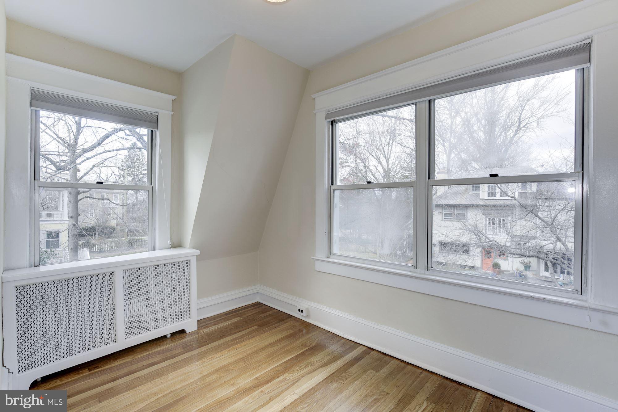 CHEVY CHASE - Residential Lease