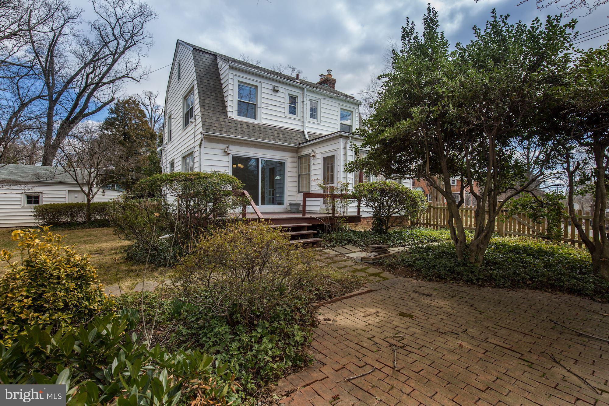 CHEVY CHASE - Residential Lease
