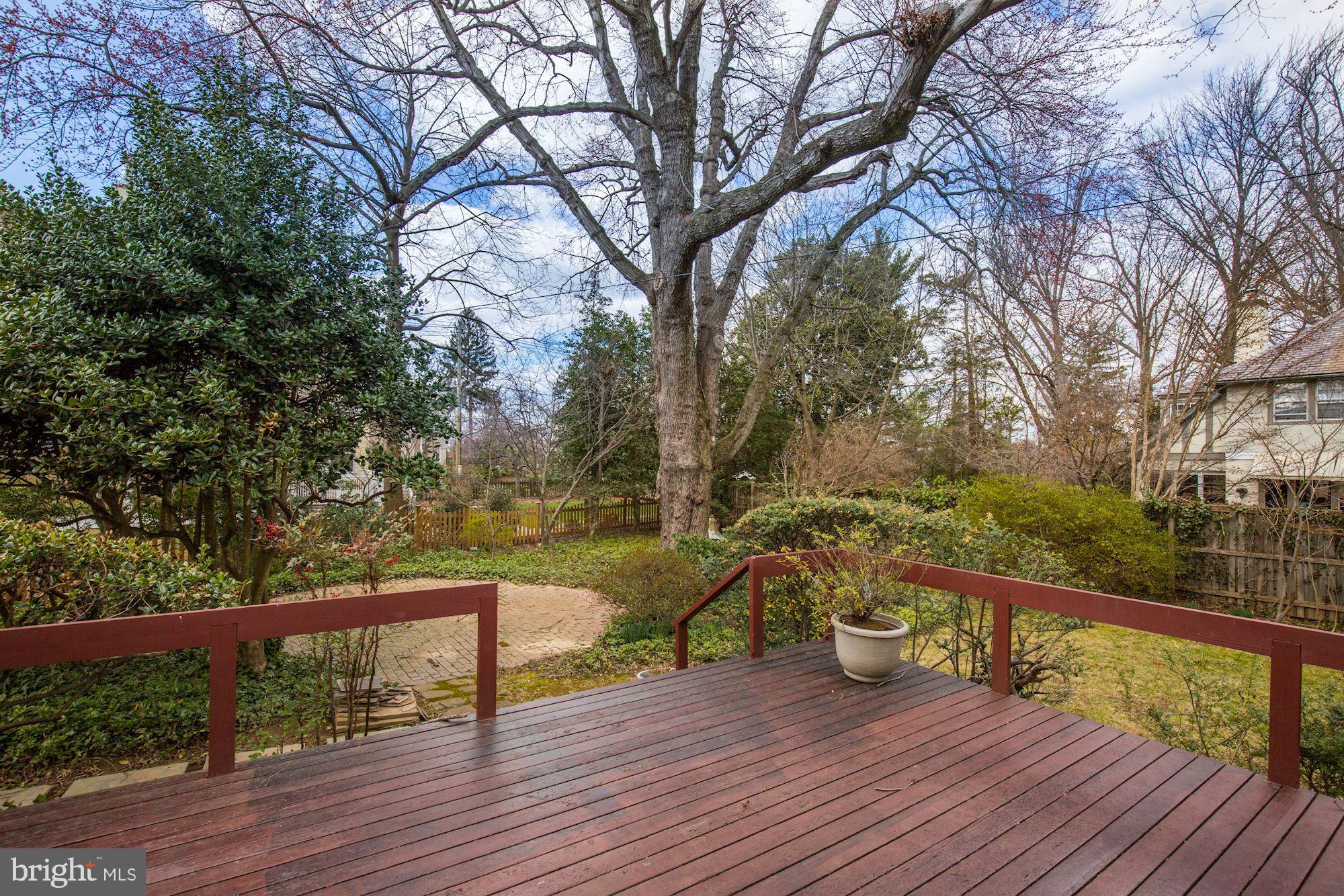 CHEVY CHASE - Residential Lease