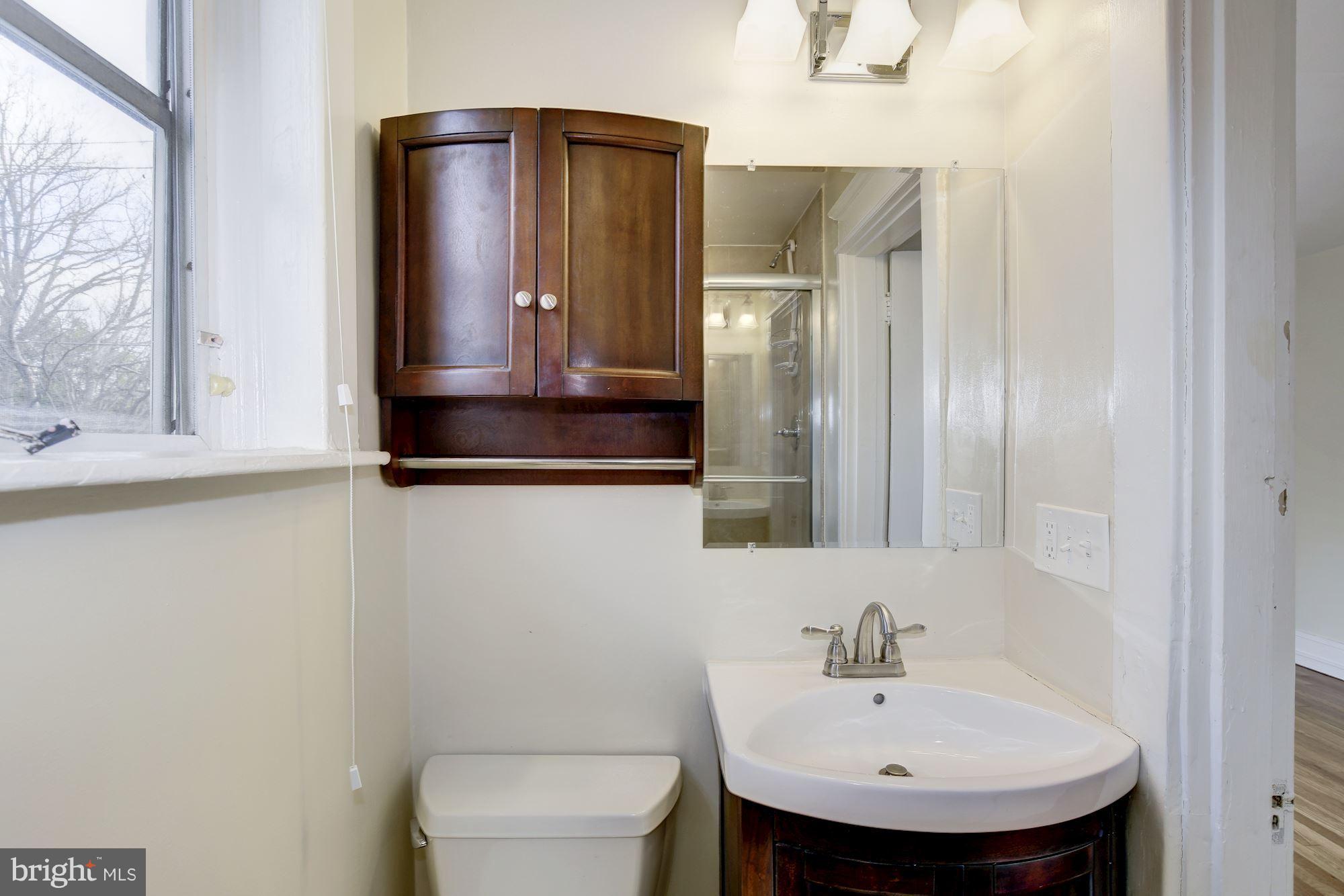 CHEVY CHASE - Residential Lease