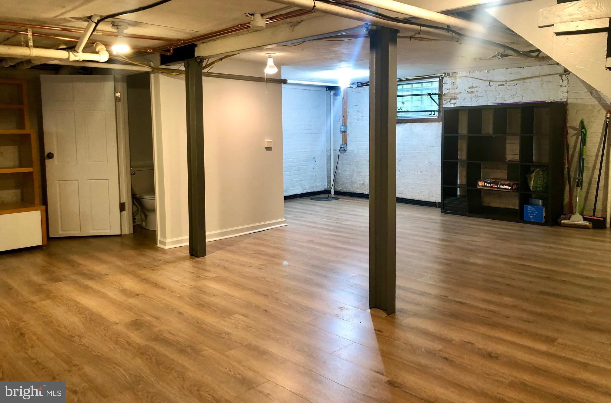 CHEVY CHASE - Residential Lease