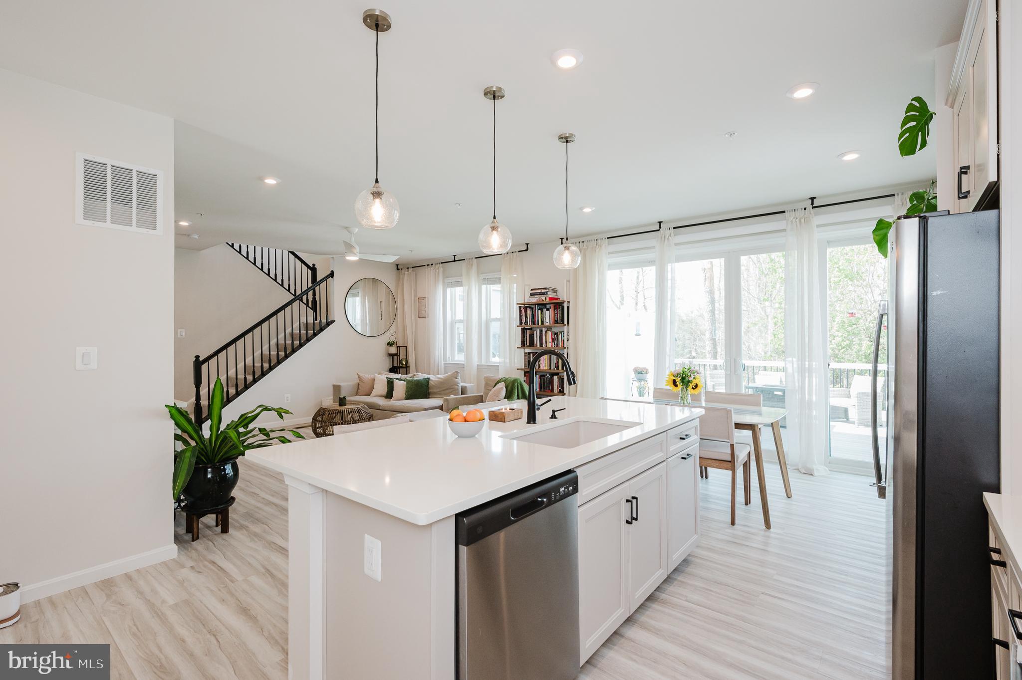 CHESAPEAKE CLUB - Residential