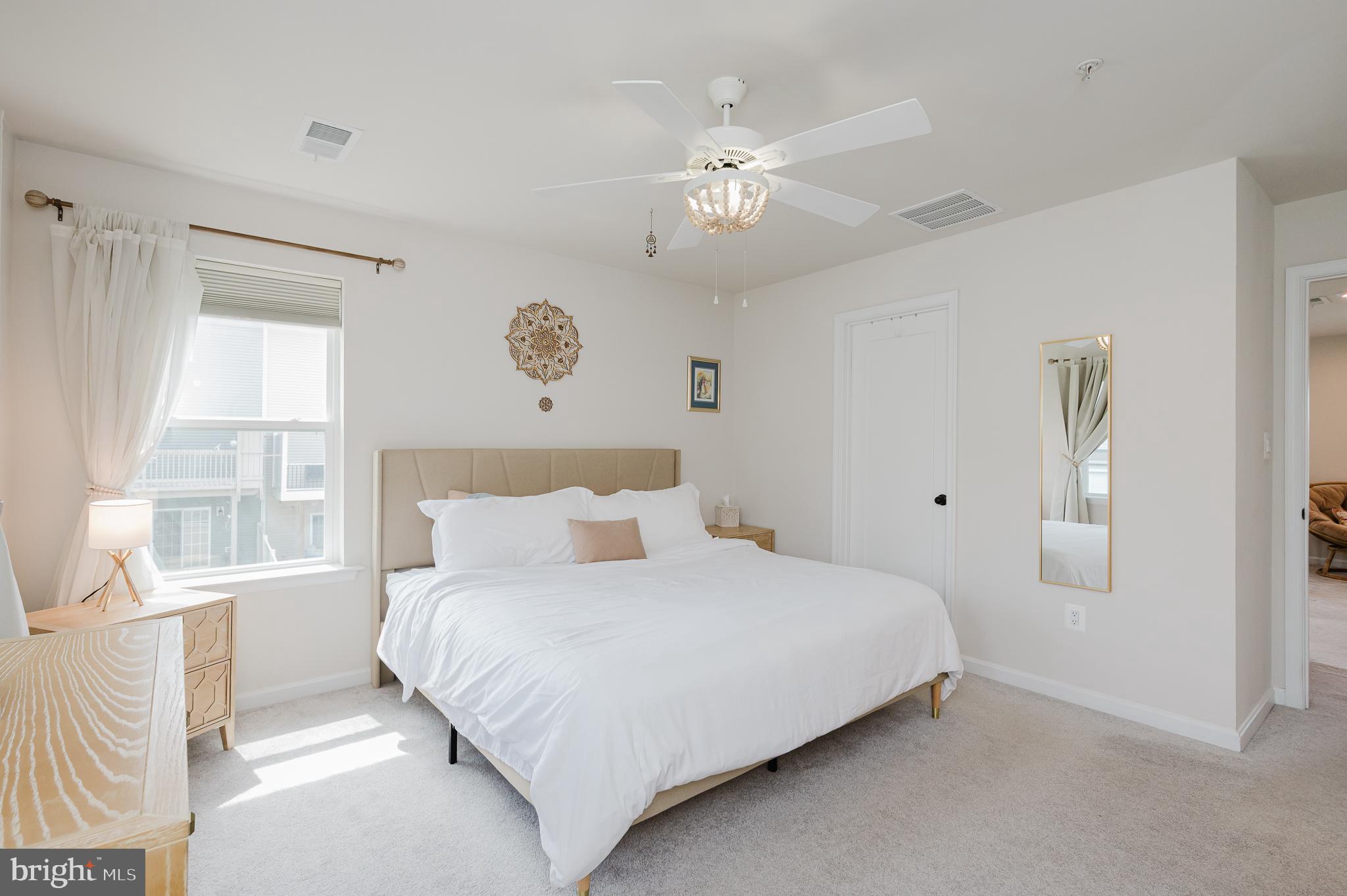 CHESAPEAKE CLUB - Residential