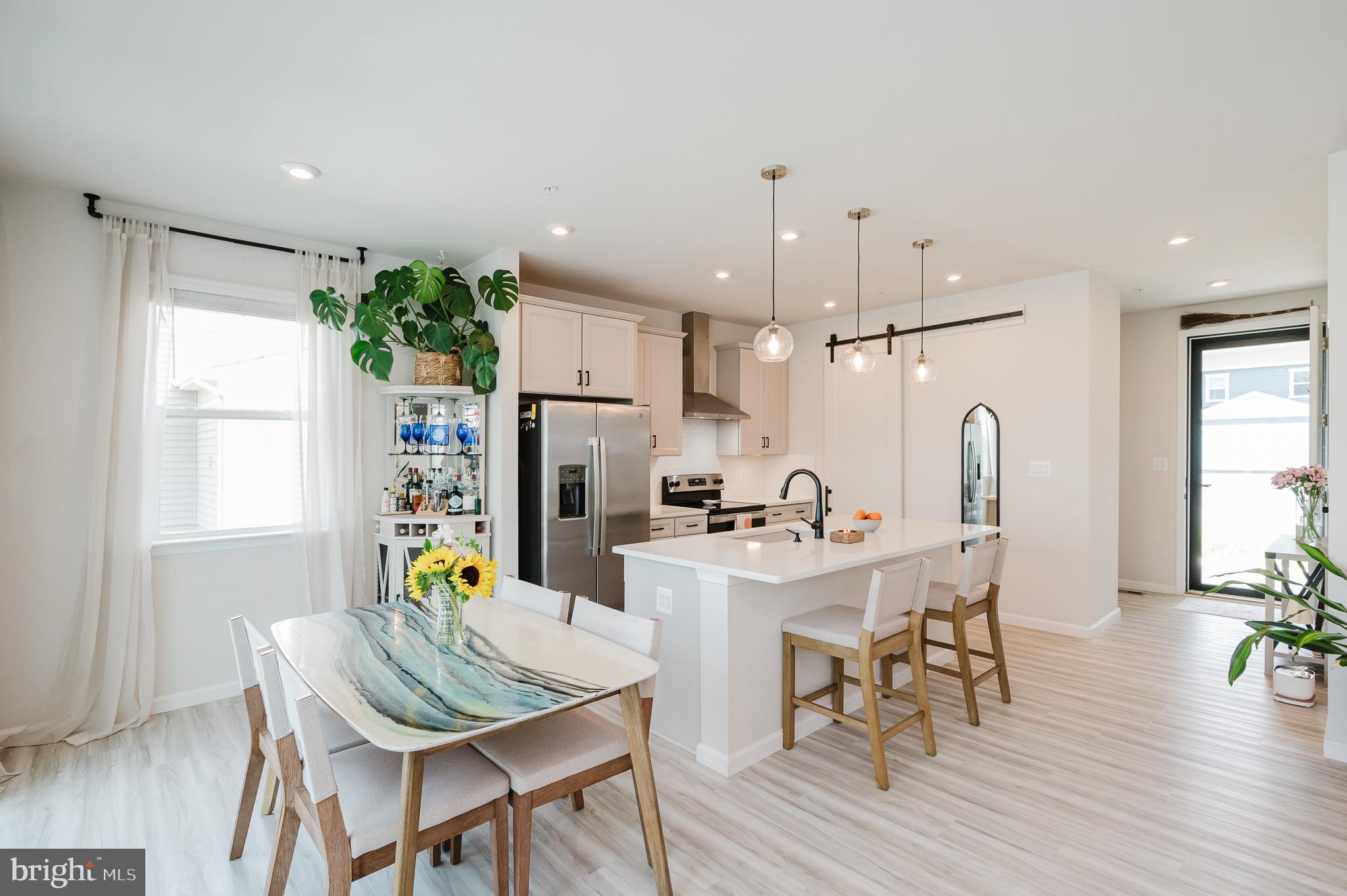 CHESAPEAKE CLUB - Residential