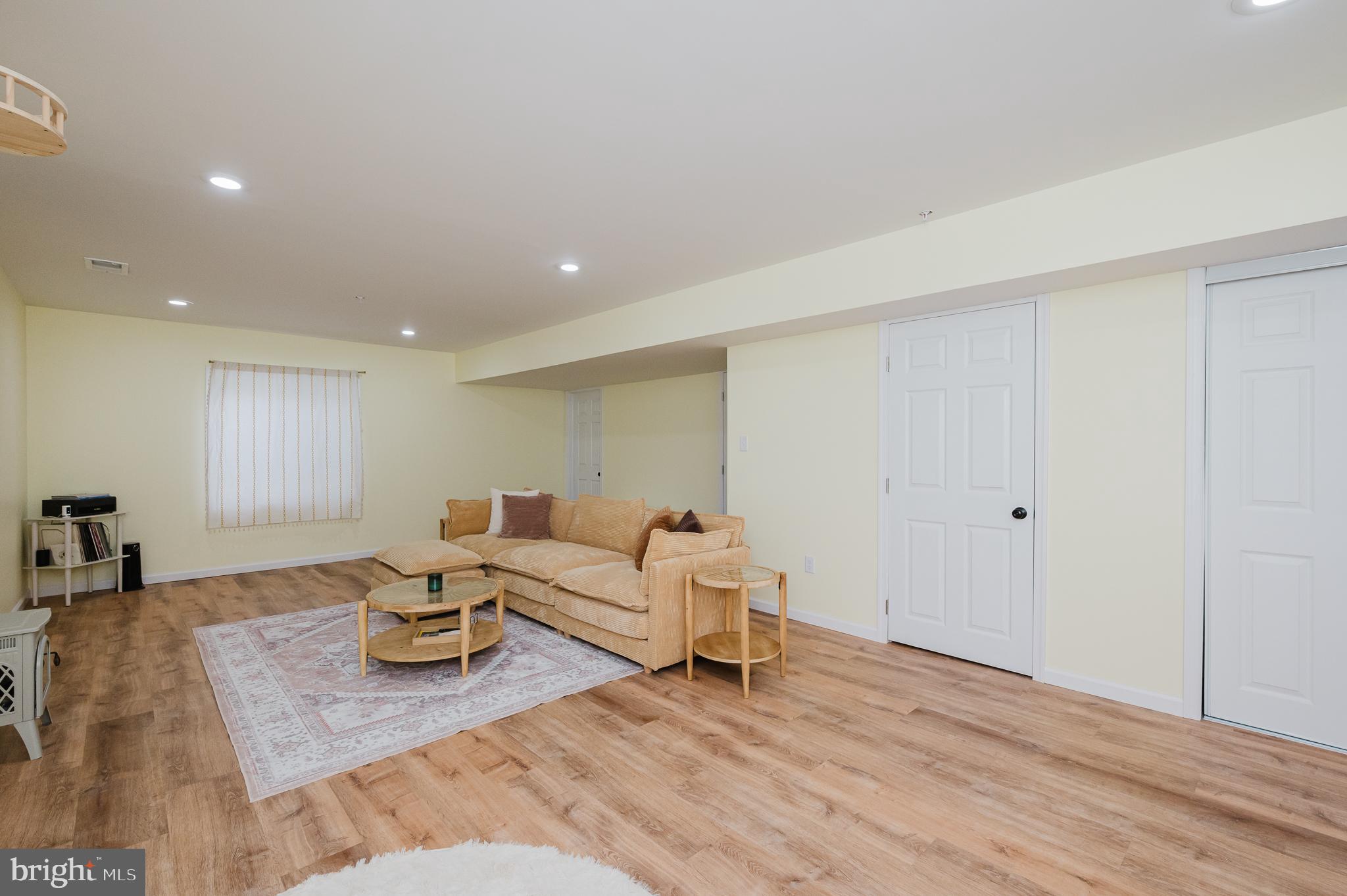 CHESAPEAKE CLUB - Residential