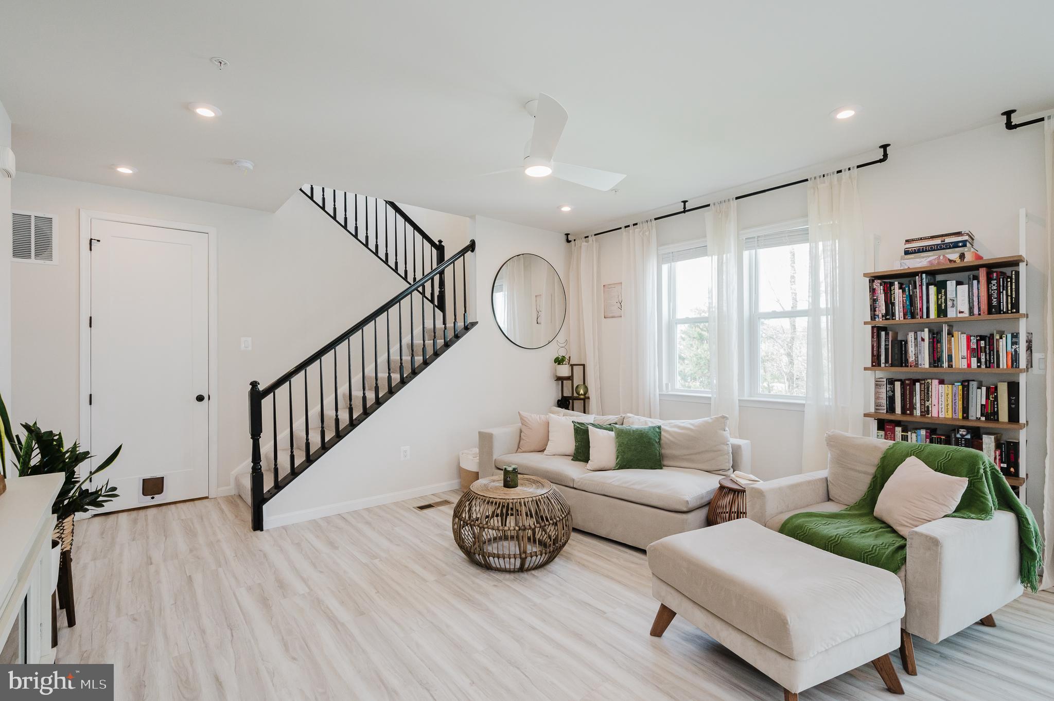 CHESAPEAKE CLUB - Residential