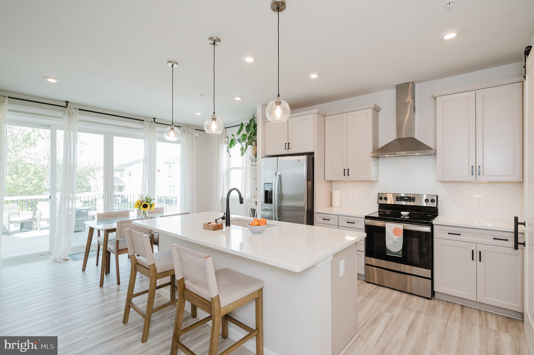 CHESAPEAKE CLUB - Residential