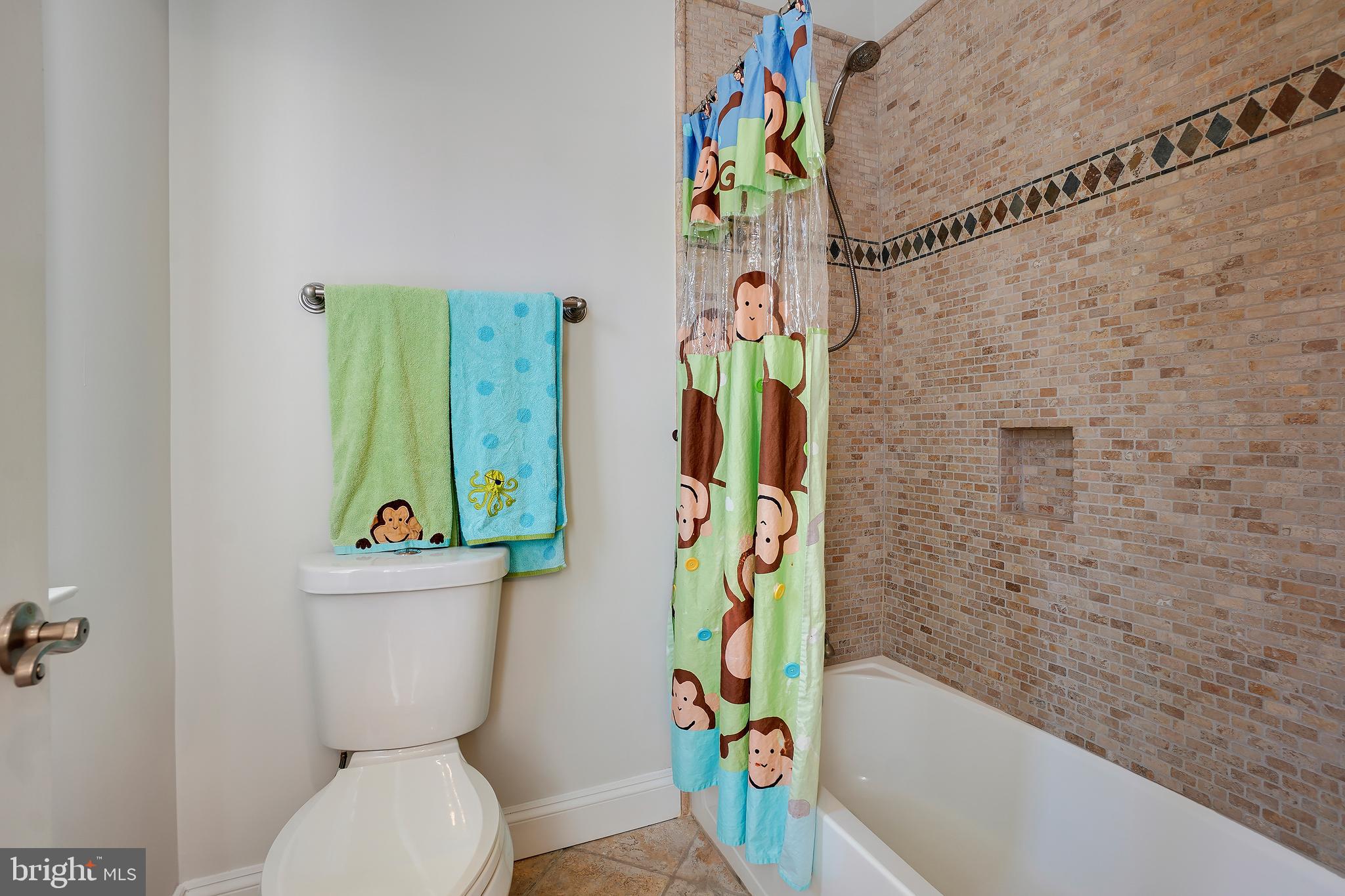 HUNTINGTON TERRACE - Residential