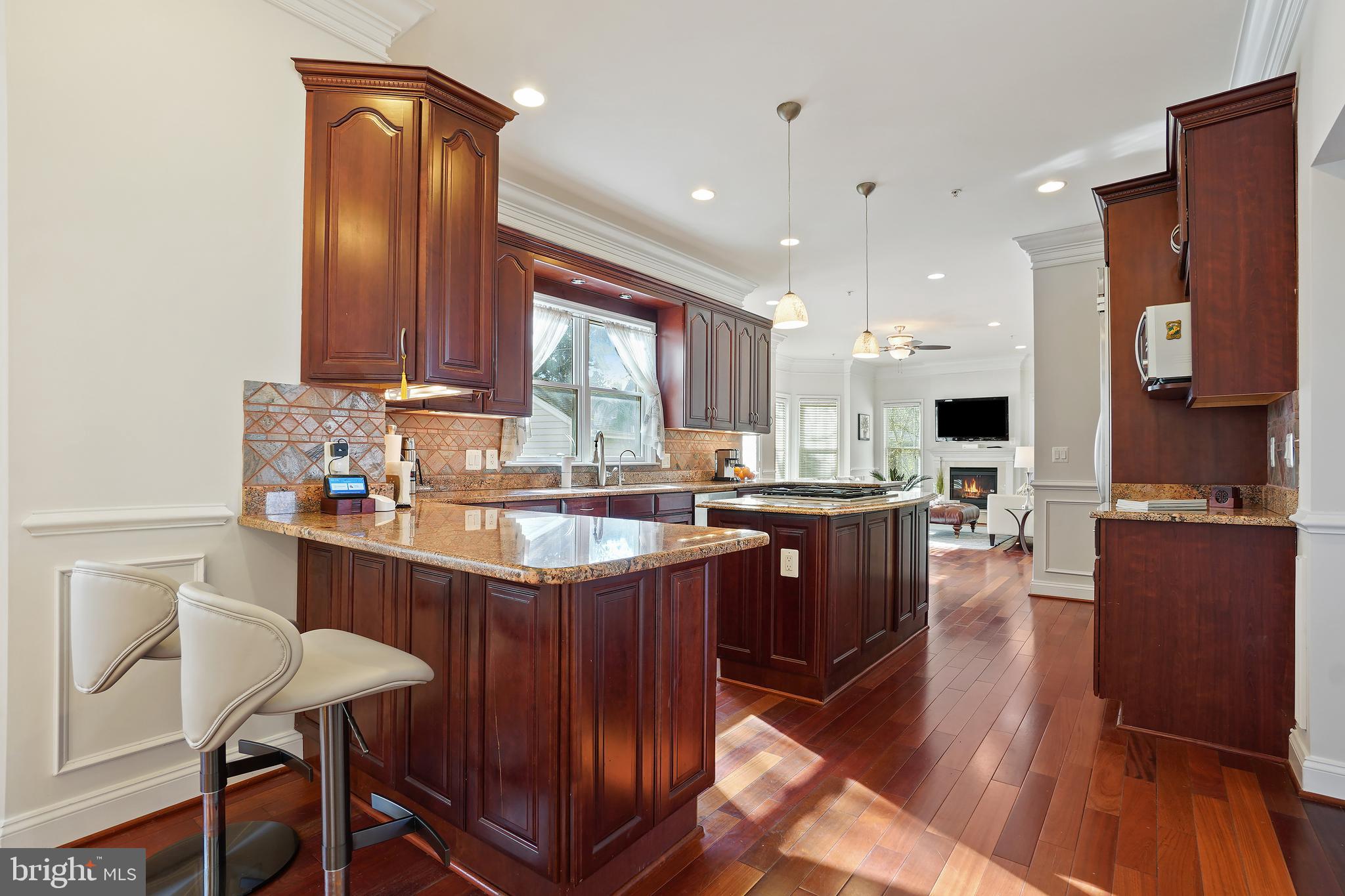 HUNTINGTON TERRACE - Residential