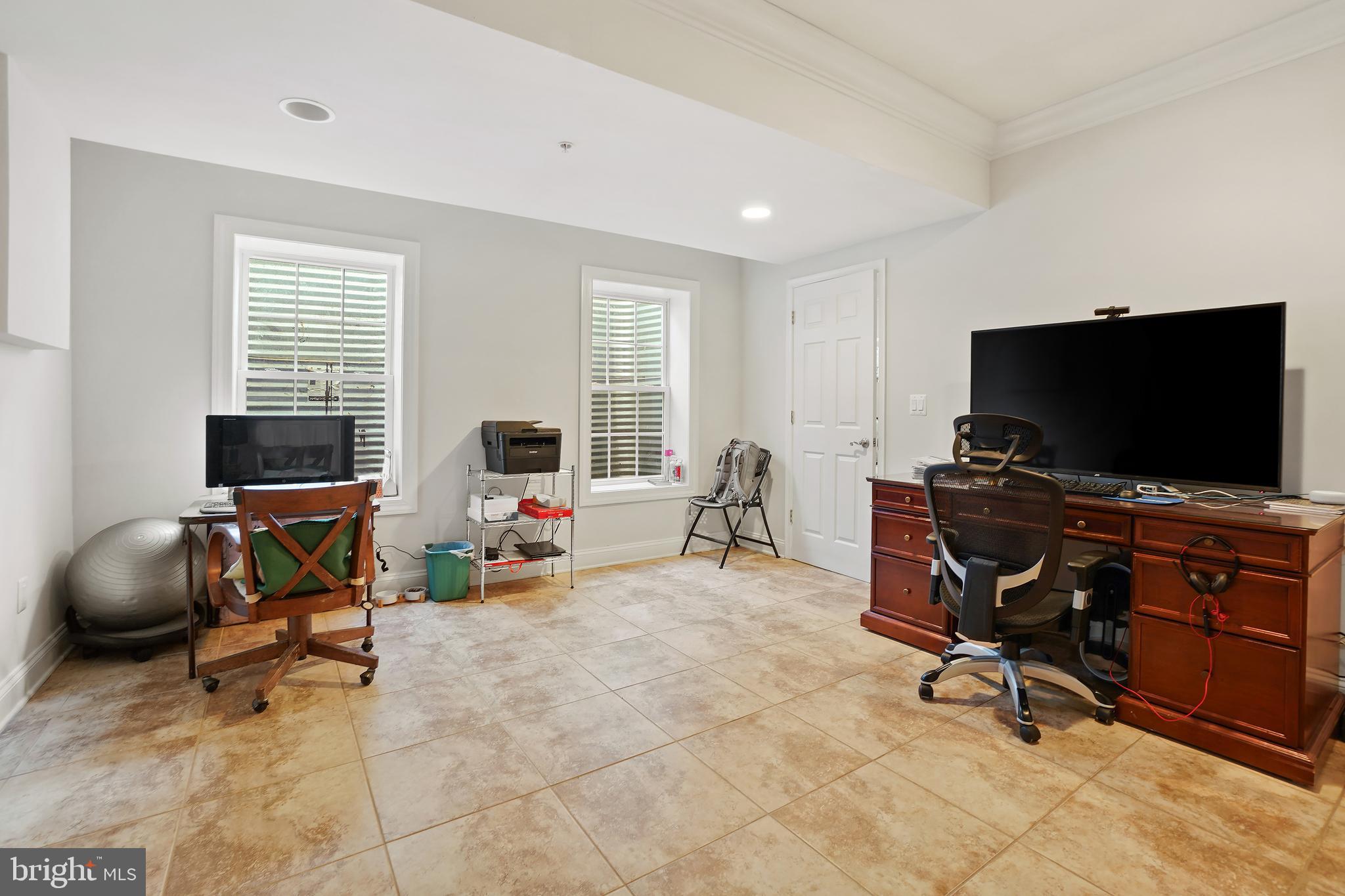 HUNTINGTON TERRACE - Residential