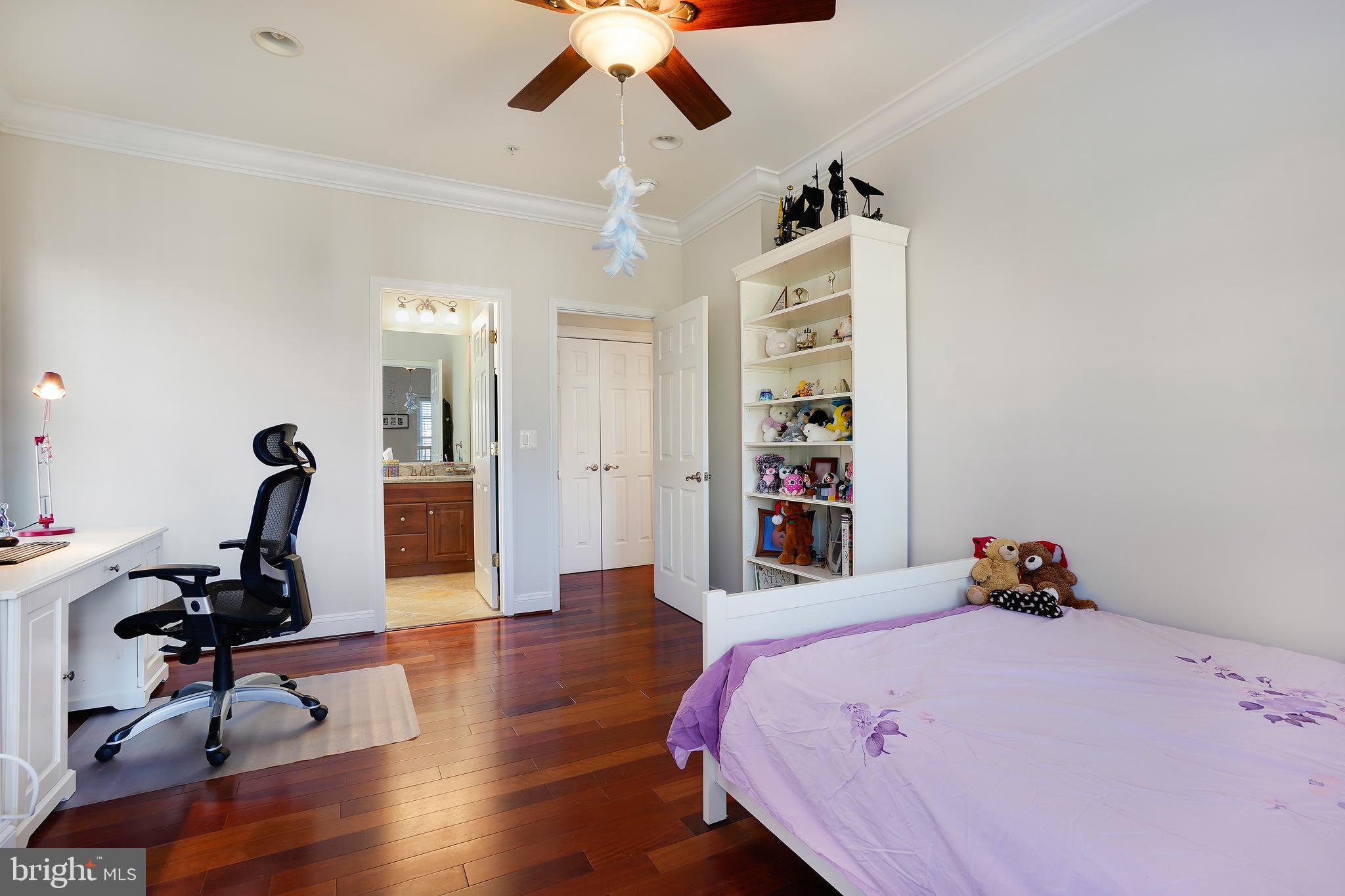 HUNTINGTON TERRACE - Residential