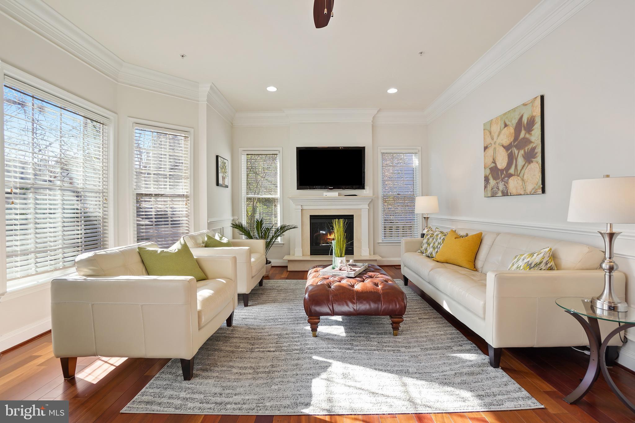 HUNTINGTON TERRACE - Residential