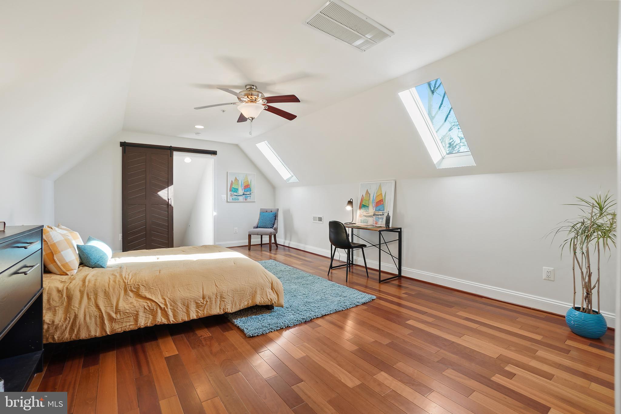 HUNTINGTON TERRACE - Residential