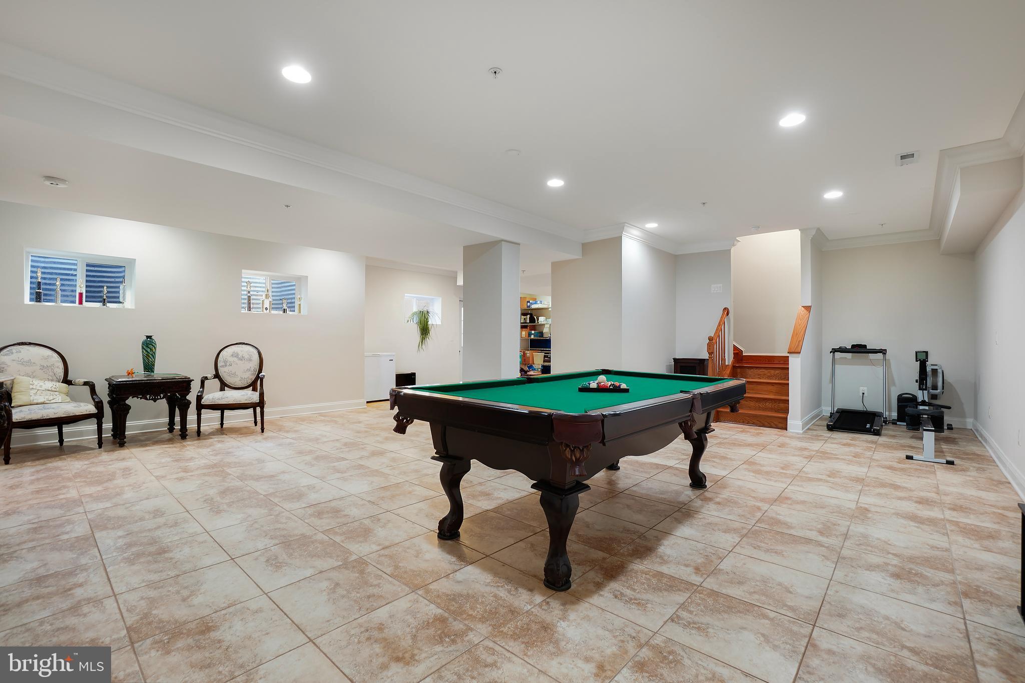 HUNTINGTON TERRACE - Residential