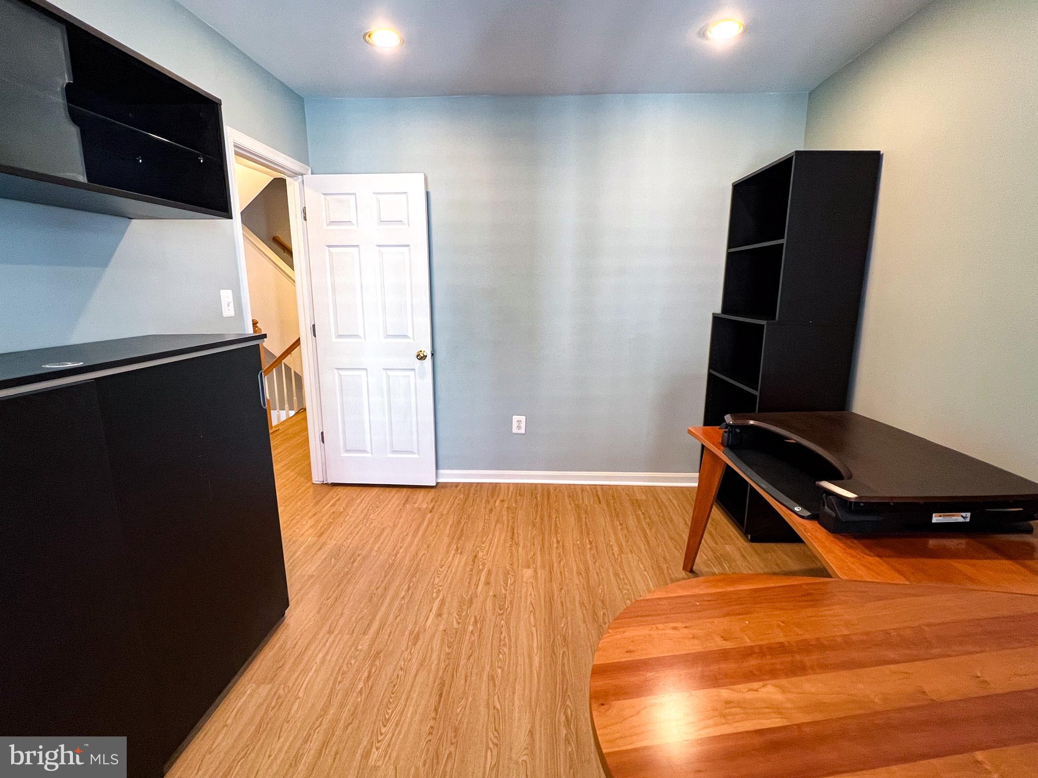 KING FARM - Residential Lease