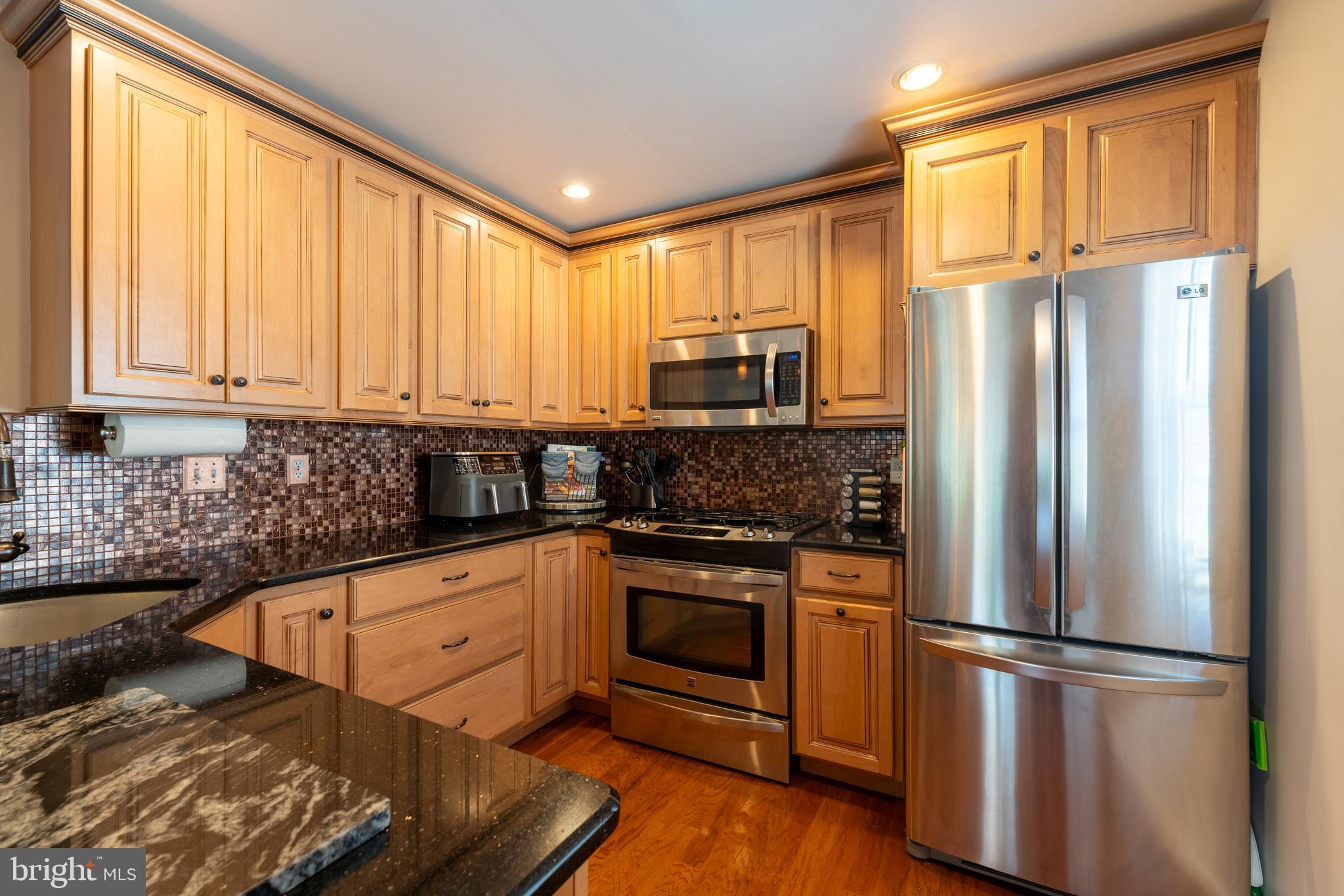 GATEWAY COMMERCE CENTER - Residential