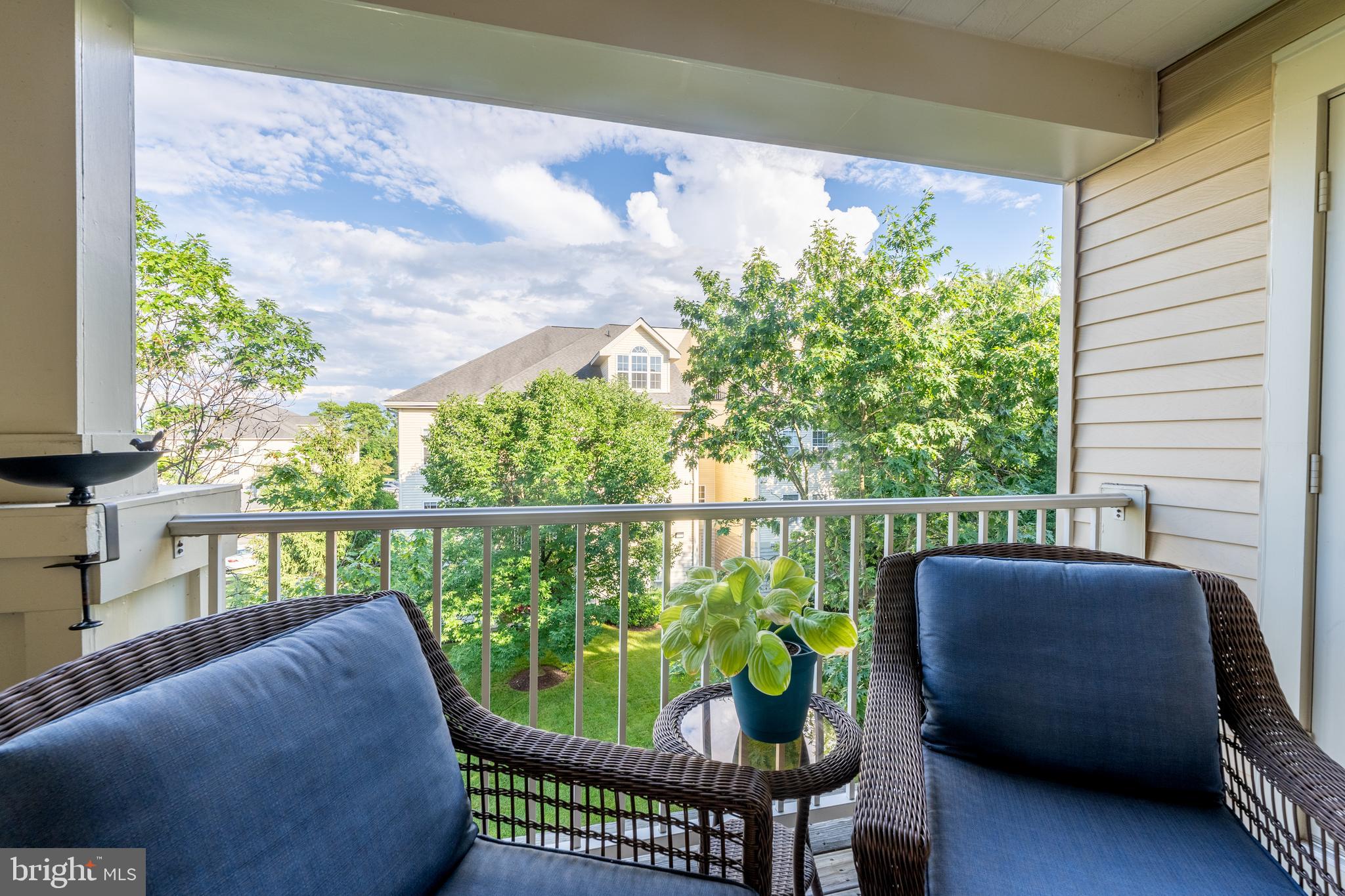 GATEWAY COMMERCE CENTER - Residential