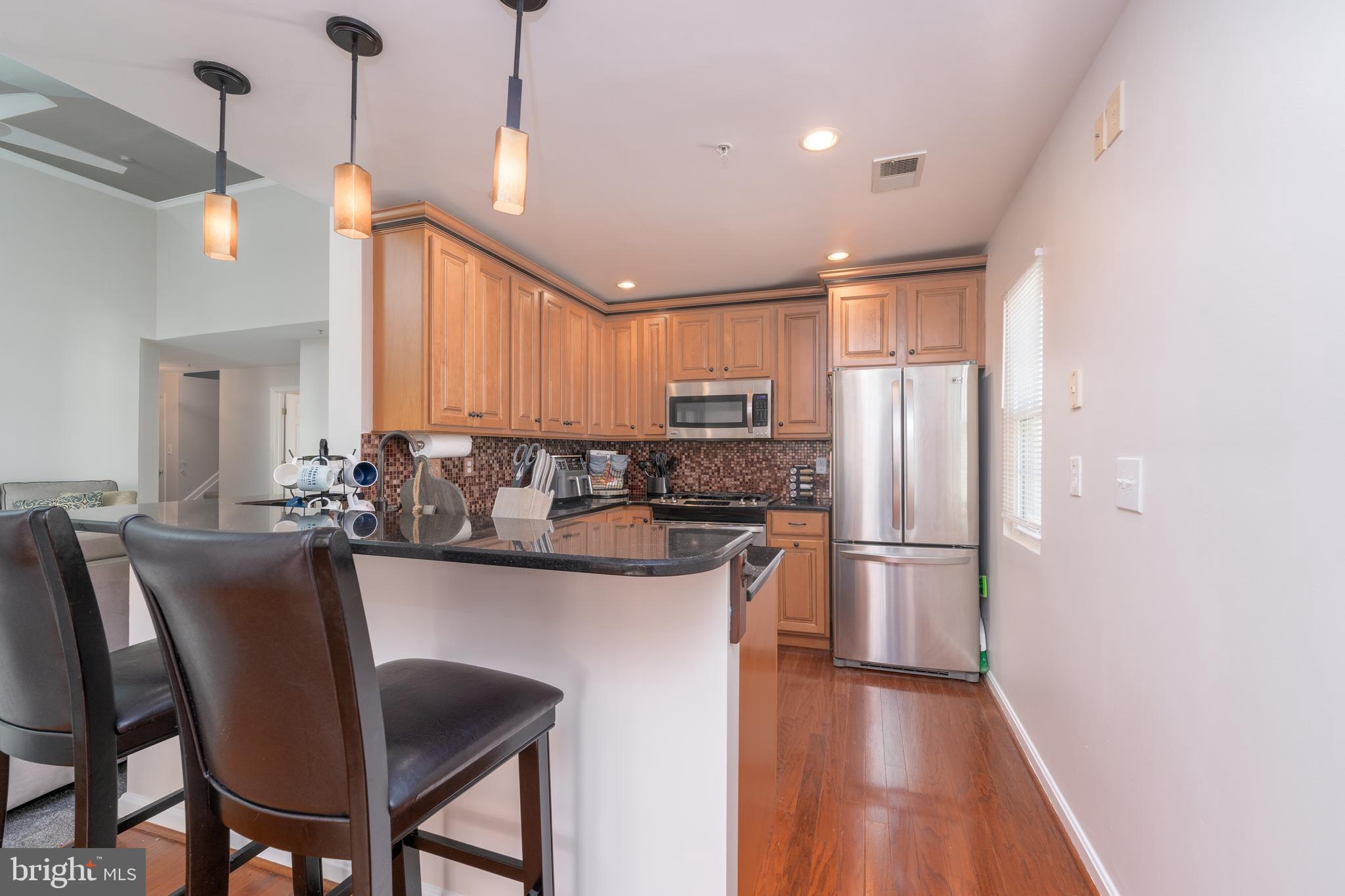 GATEWAY COMMERCE CENTER - Residential