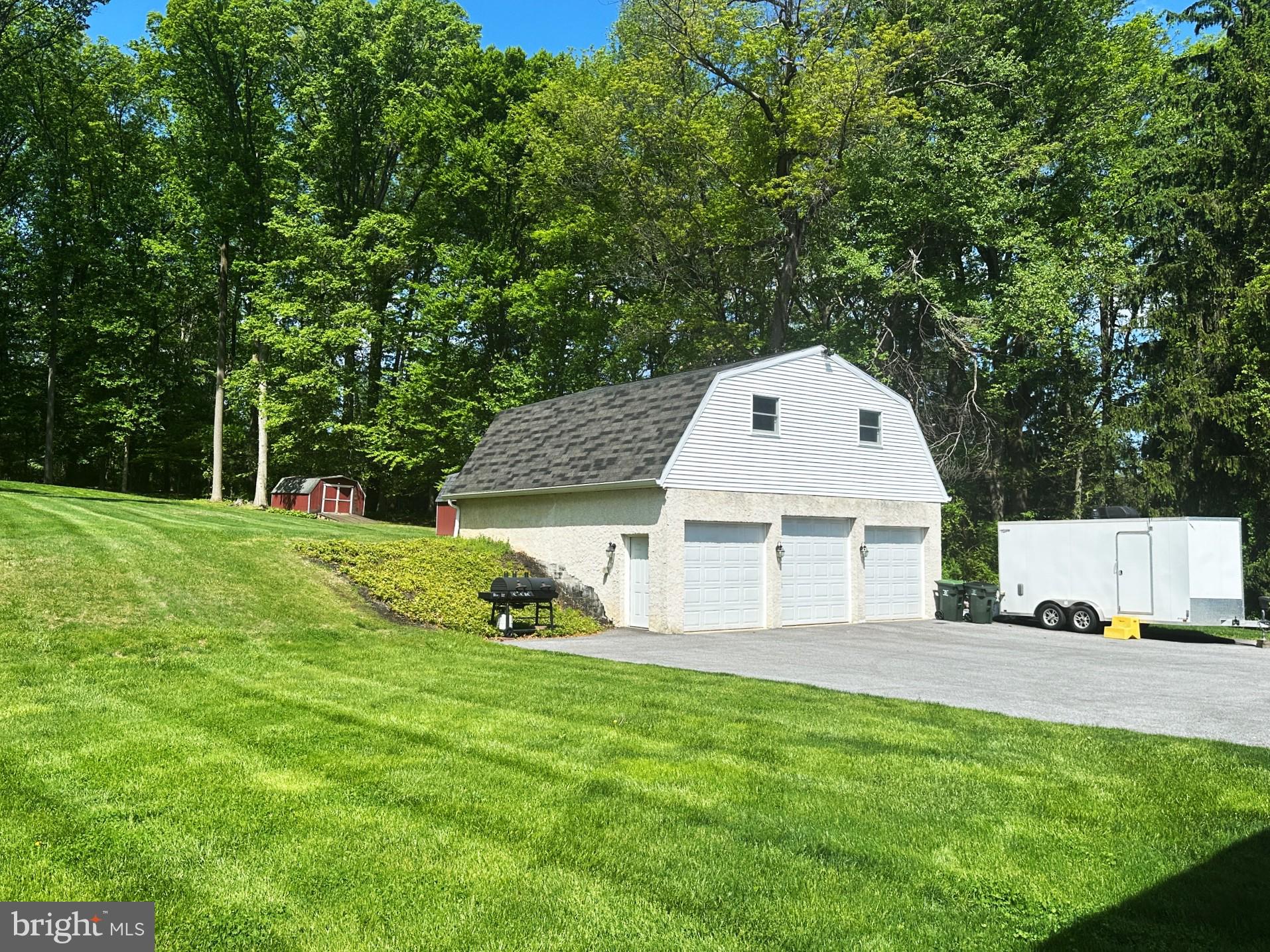1014 N BAILEY ROAD
