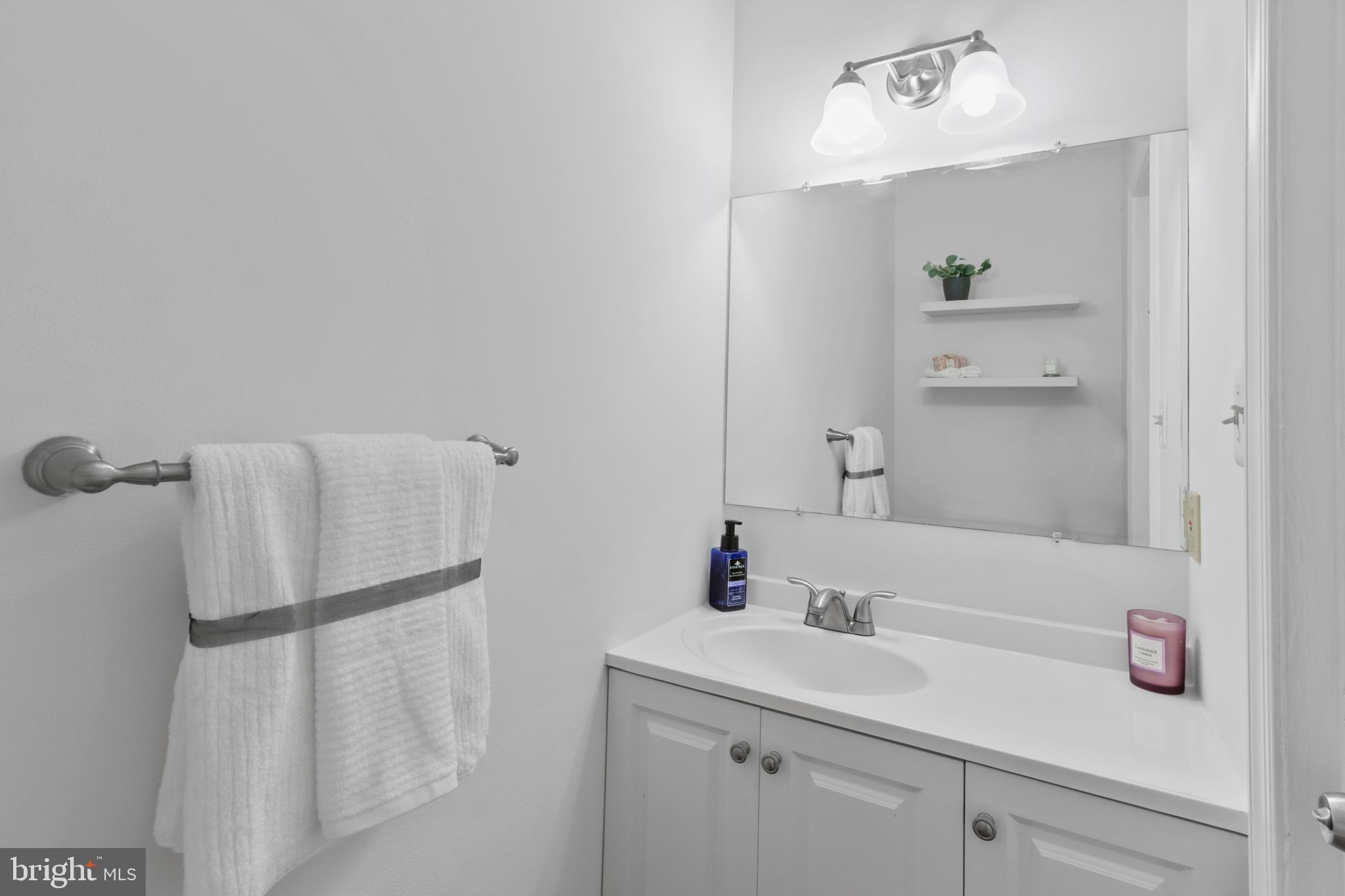 LEE LANDING PARK - Residential