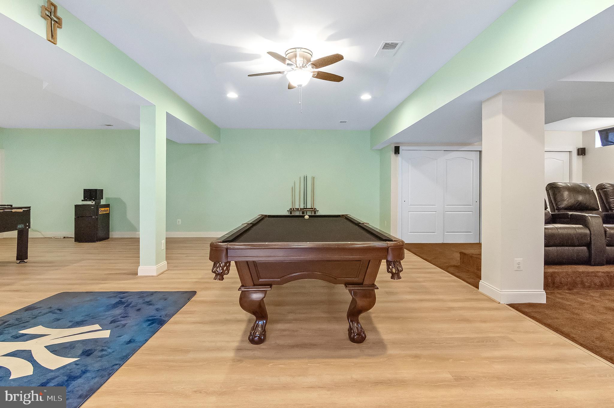 DOMINION VALLEY COUNTRY CLUB - Residential