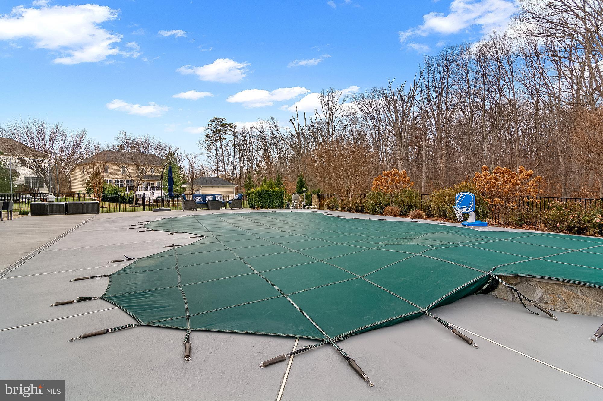 DOMINION VALLEY COUNTRY CLUB - Residential