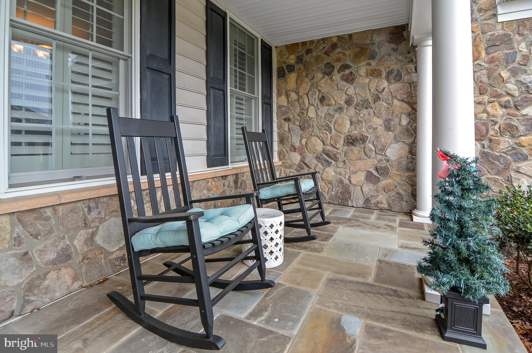 5220 BONNIE BRAE FARM DRIVE