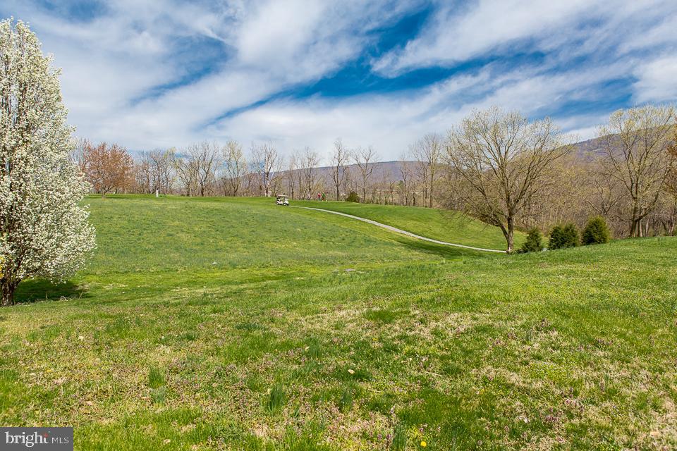 FAIRWAY MANOR - Residential