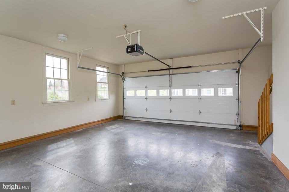 FAIRWAY MANOR - Residential