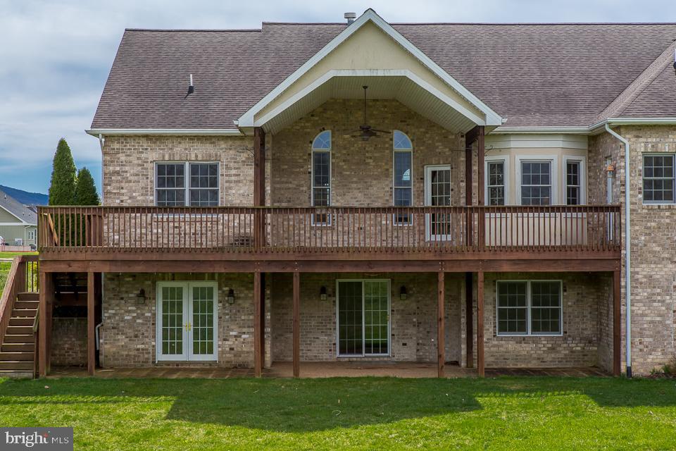 FAIRWAY MANOR - Residential