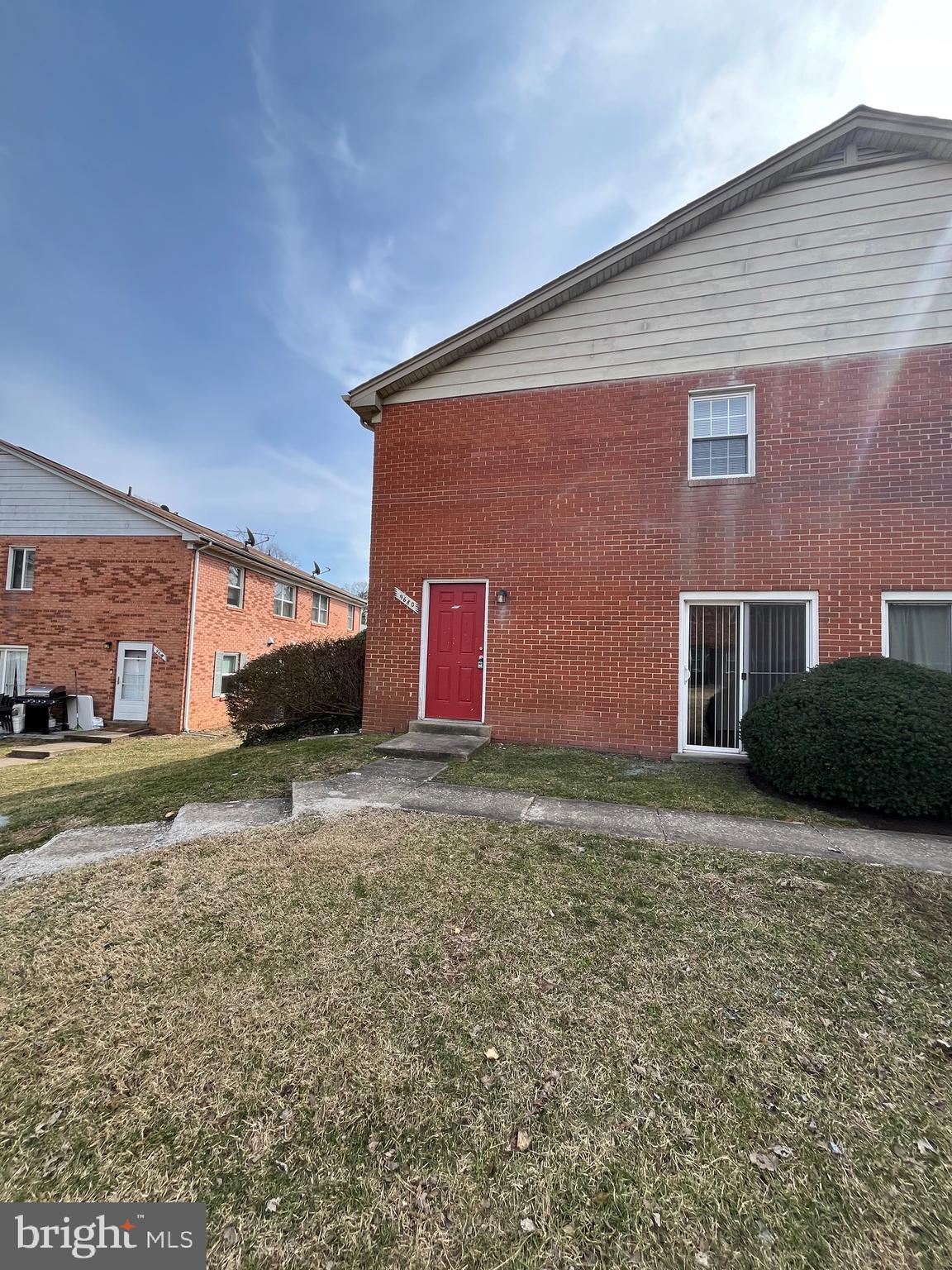 TERRACE TOWNE HOMES OF GUNSTON - Residential Lease