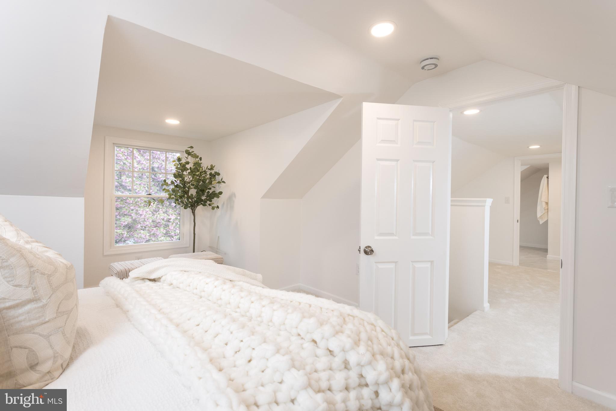 UPPERCO - Residential Lease