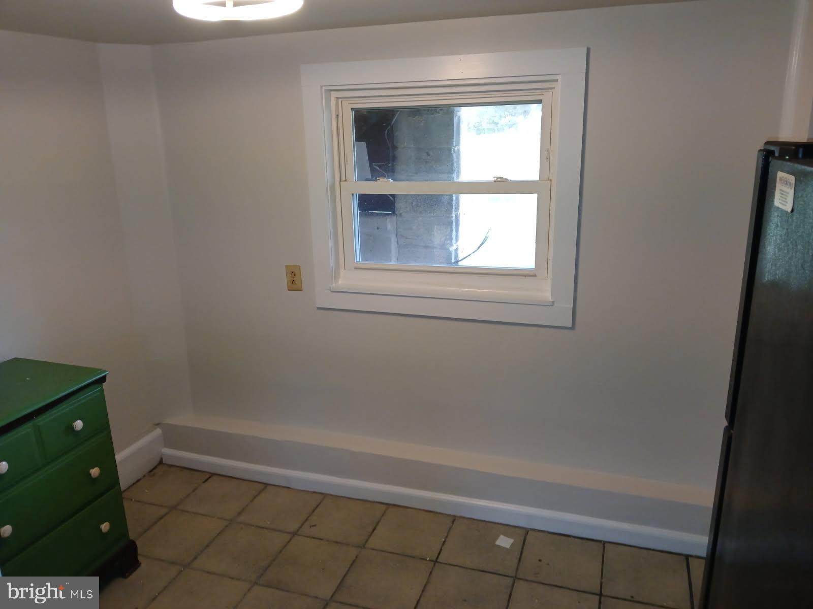 9 SPRINGFIELD ROAD B