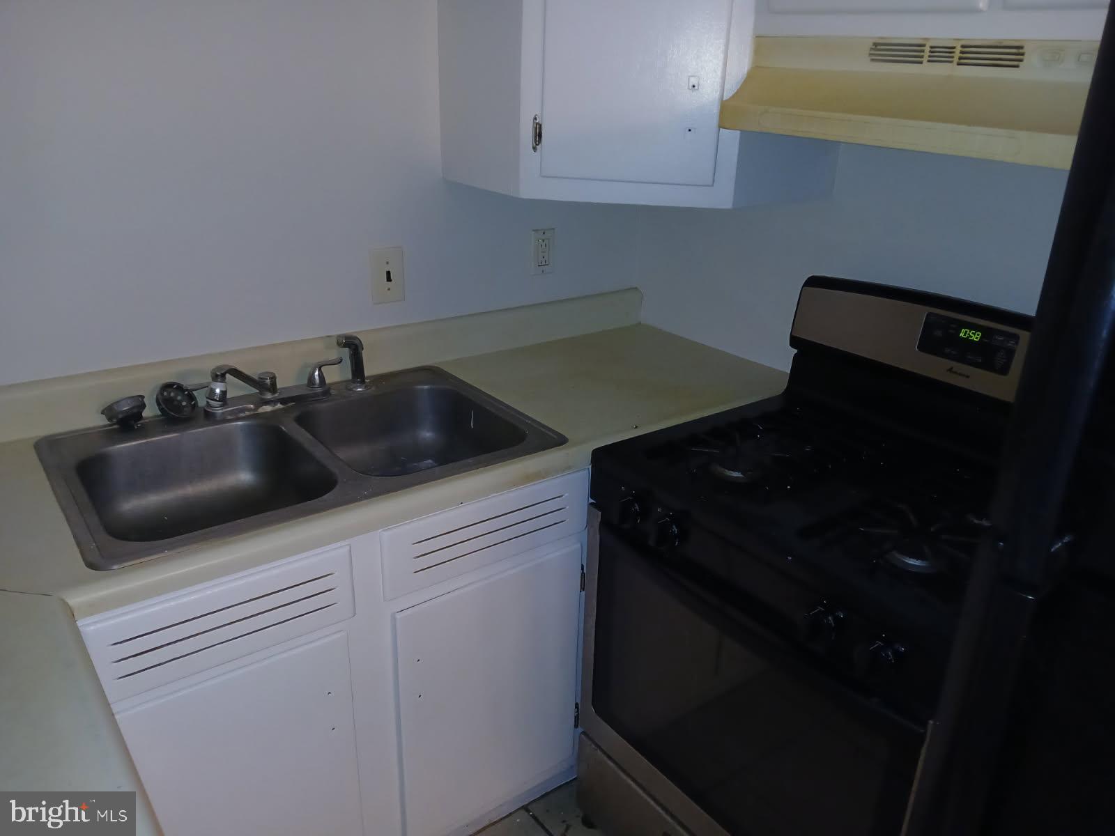 9 SPRINGFIELD ROAD B