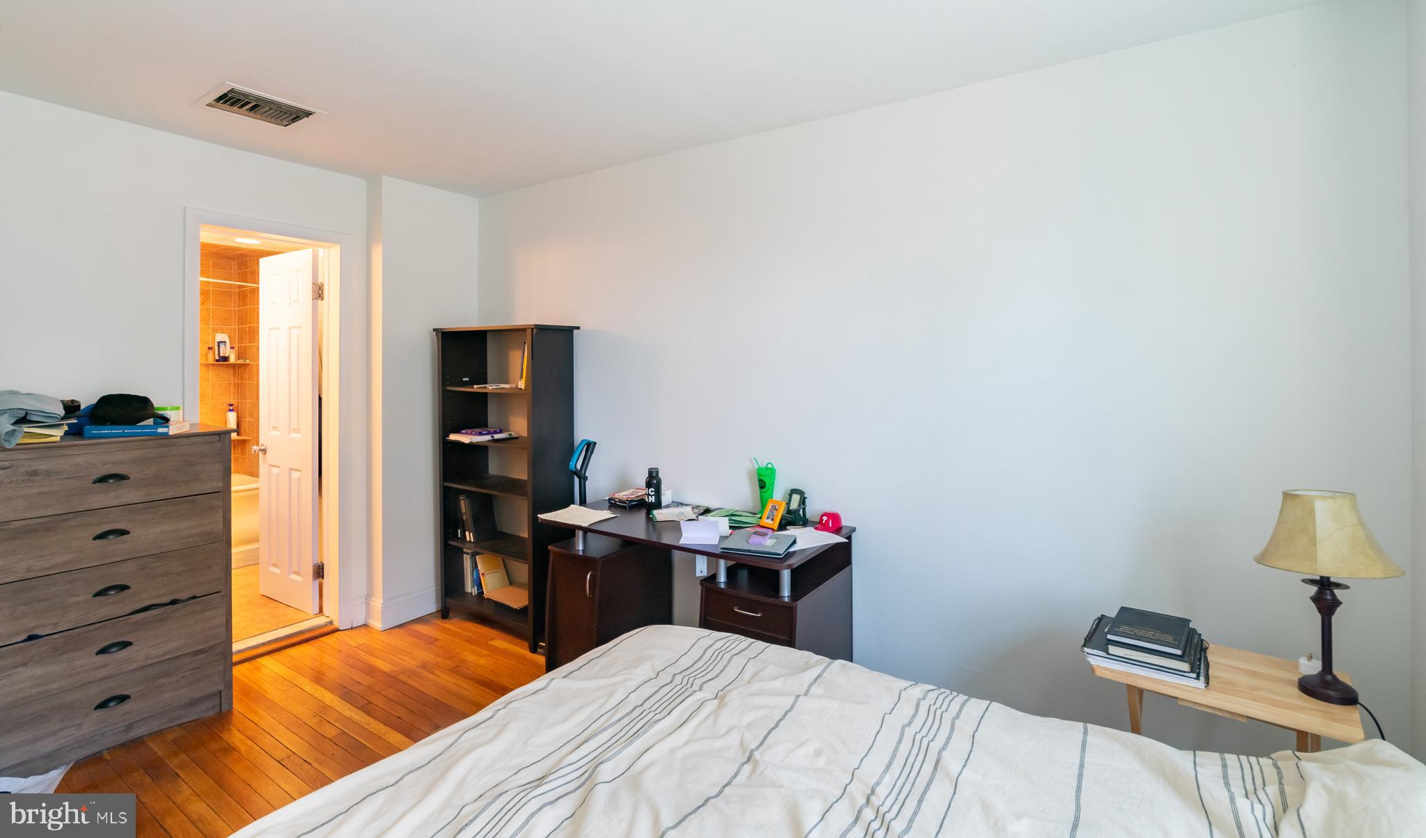 RITTENHOUSE SQUARE - Residential Lease