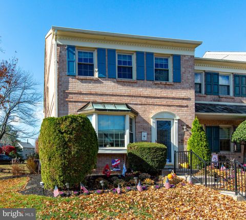 Photo of 314 Jefferson Court, TRAPPE, PA 19426 (MLS # PAMC2161046)