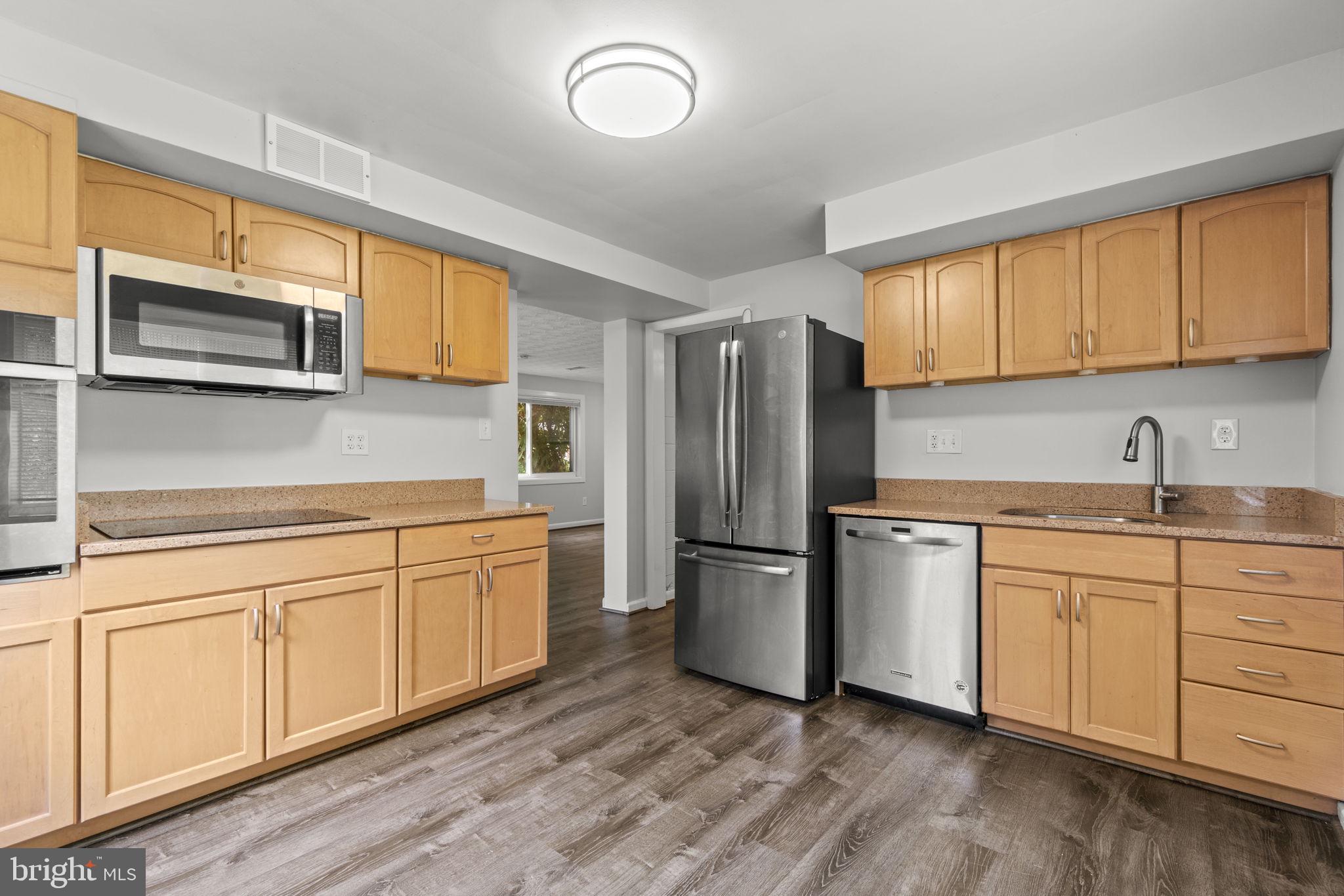 WOODMOOR - Residential Lease