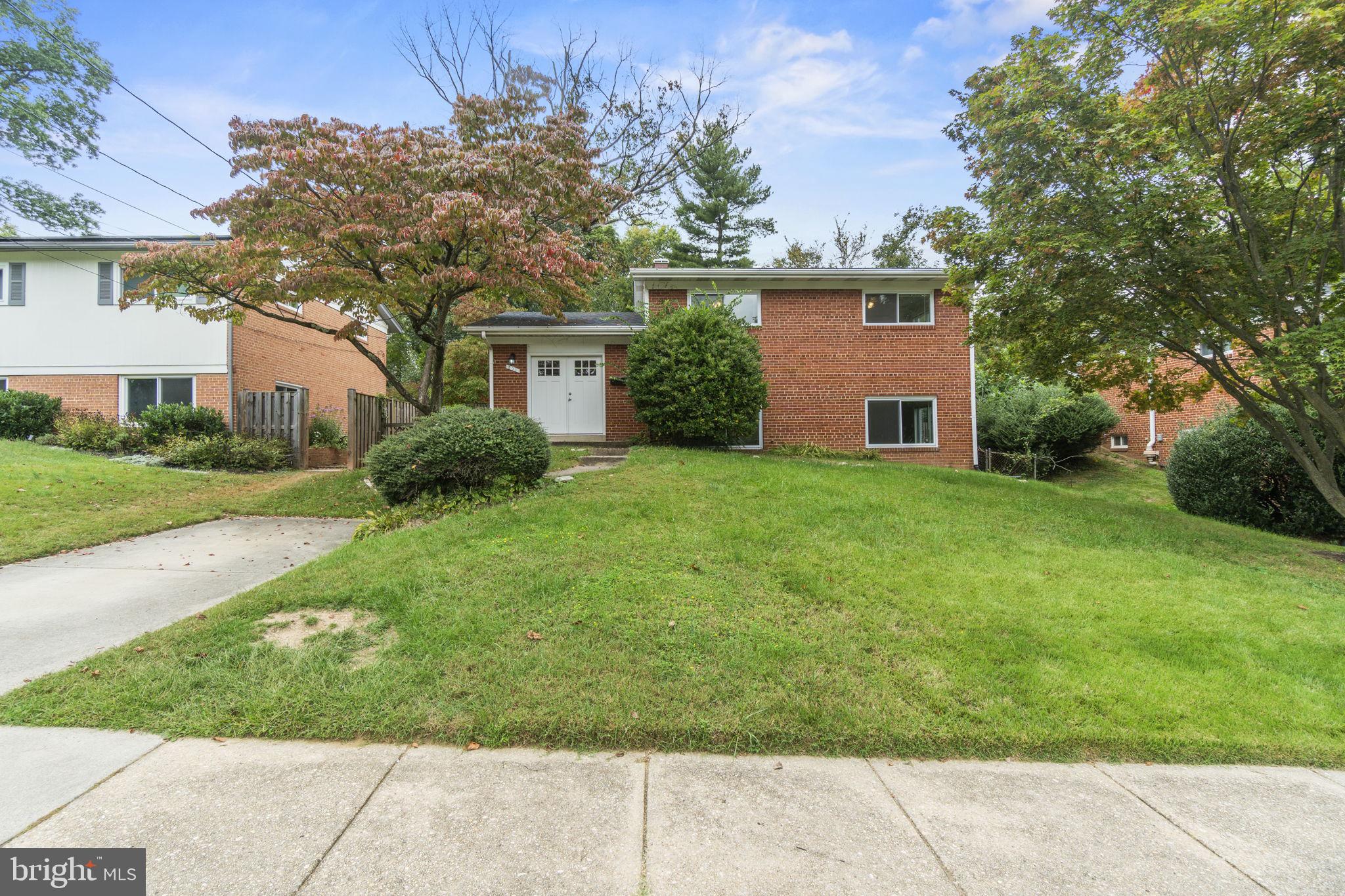 WOODMOOR - Residential Lease