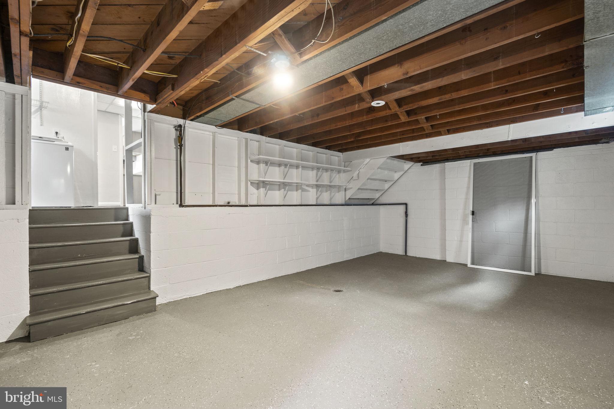 WOODMOOR - Residential Lease